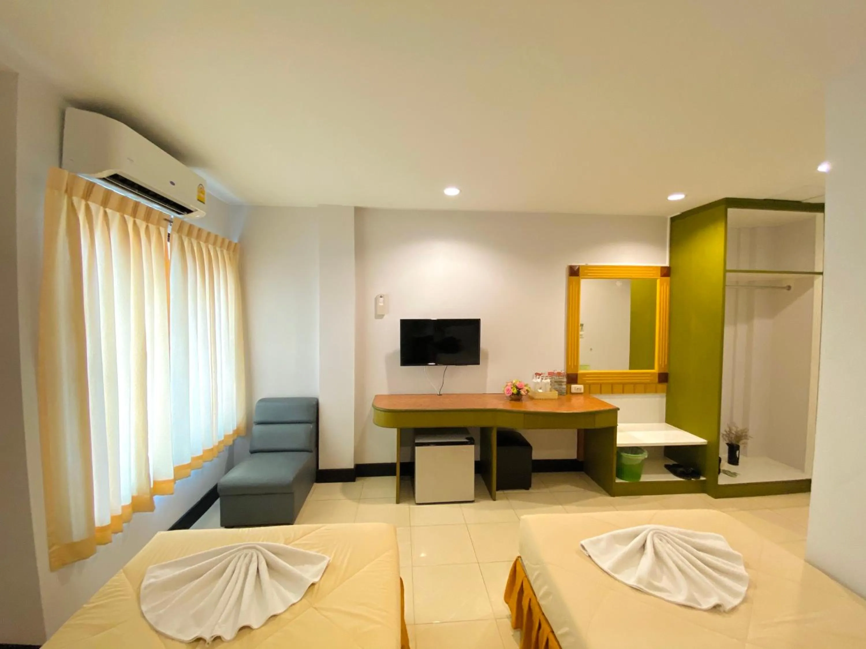 Bed in Polkadot Hostel