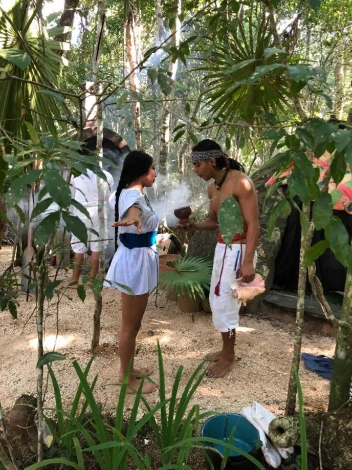 Steam room in Glamping Mama Loo mm