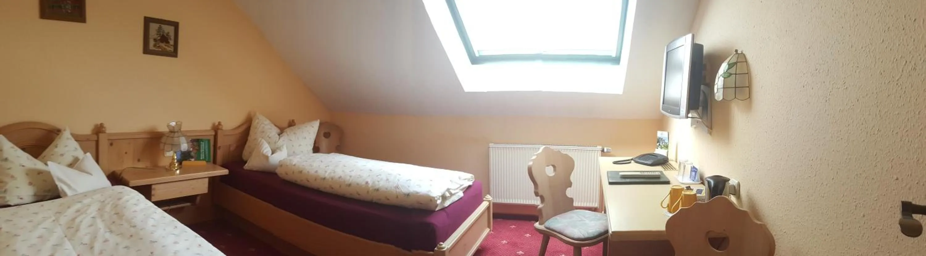 Shower in Landhotel BurgenBlick Garni & Tagungshotel