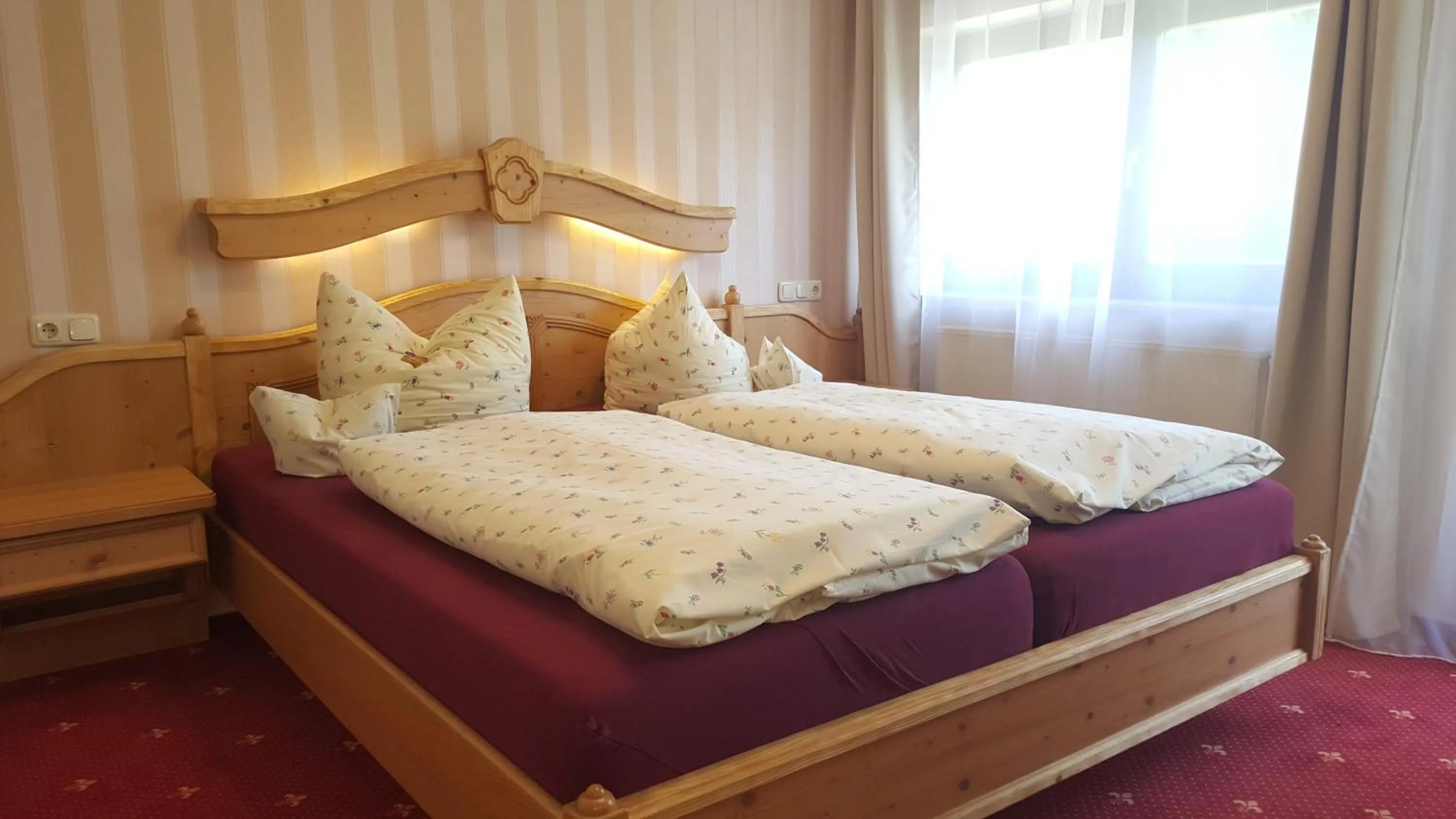 Shower in Landhotel BurgenBlick Garni & Tagungshotel