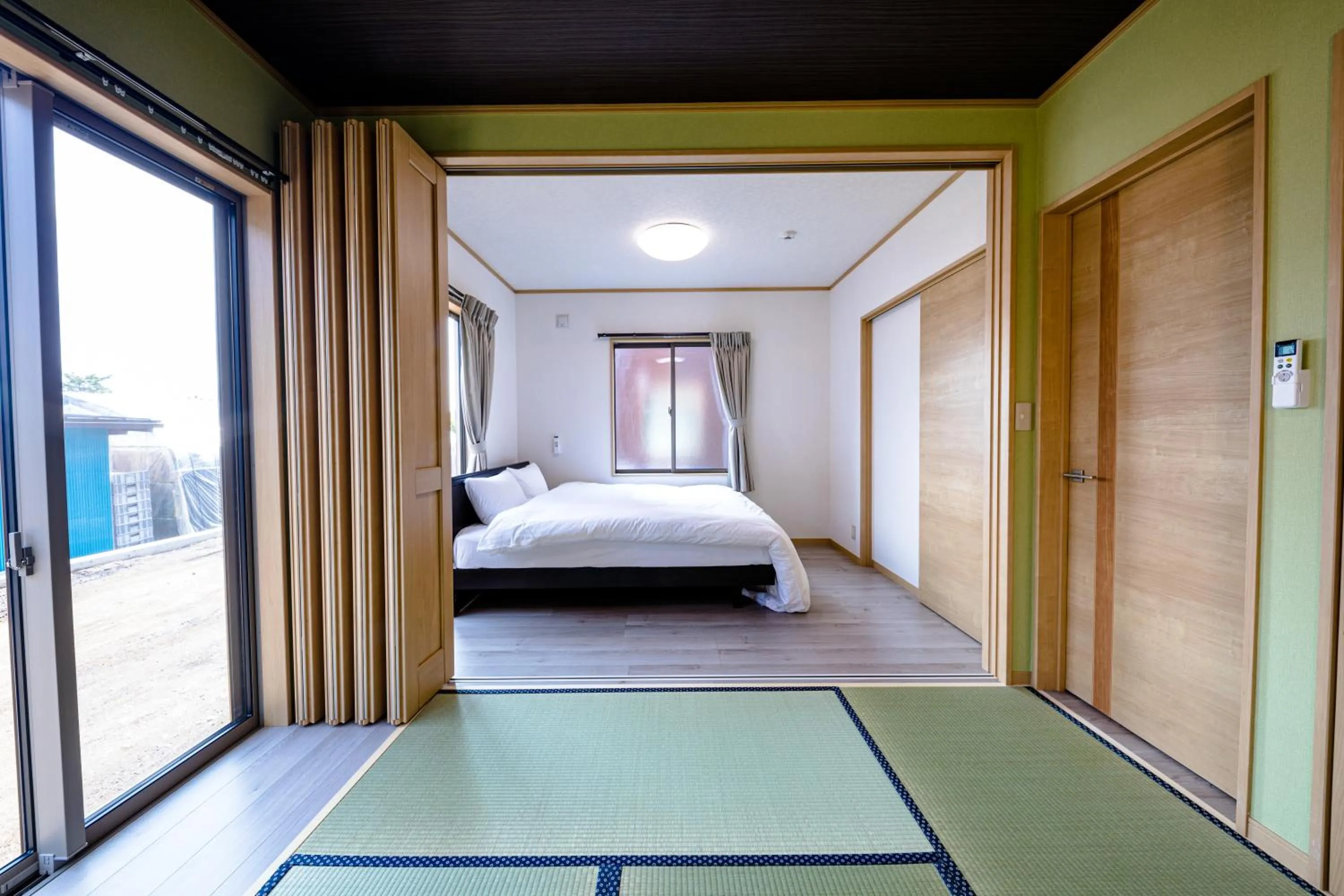 Bed in Furaku-Poodle