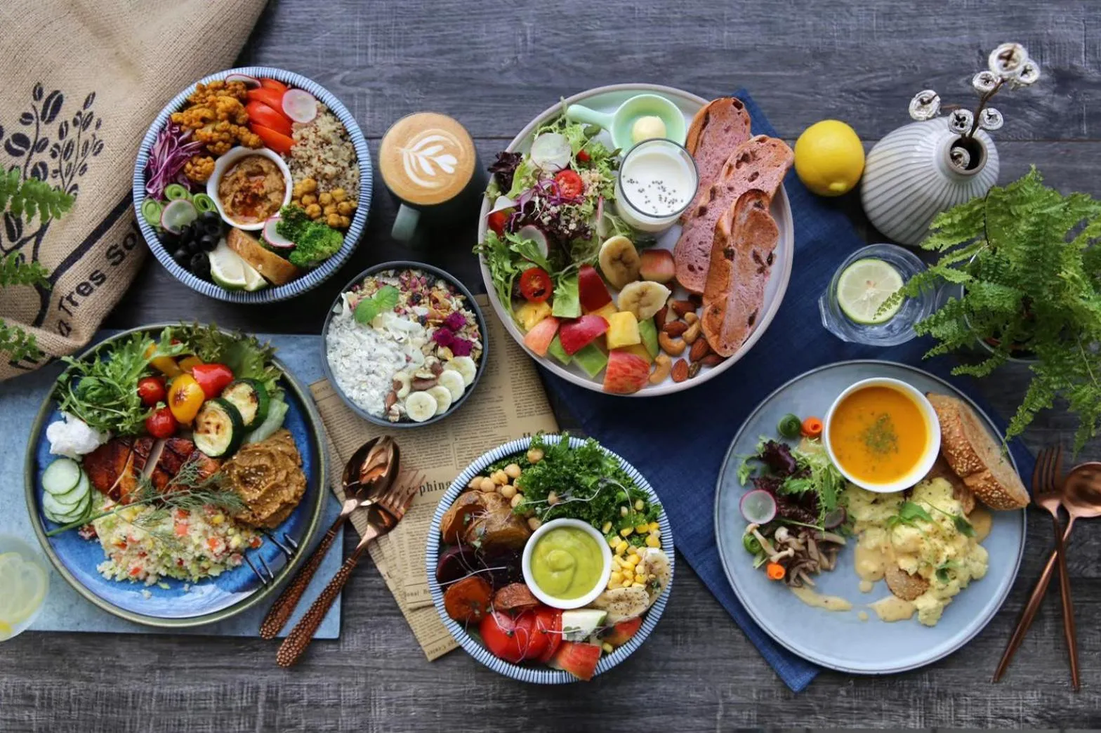 Restaurant/places to eat in Jasper Young Hotel Banqiao