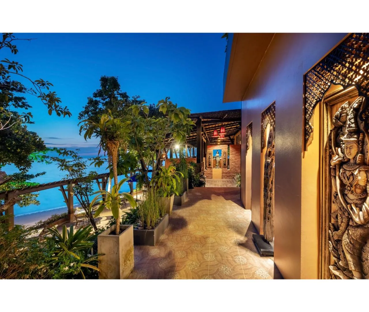 Restaurant/places to eat in Nirvana Beach Resort, Koh Lanta SHA Extra Plus