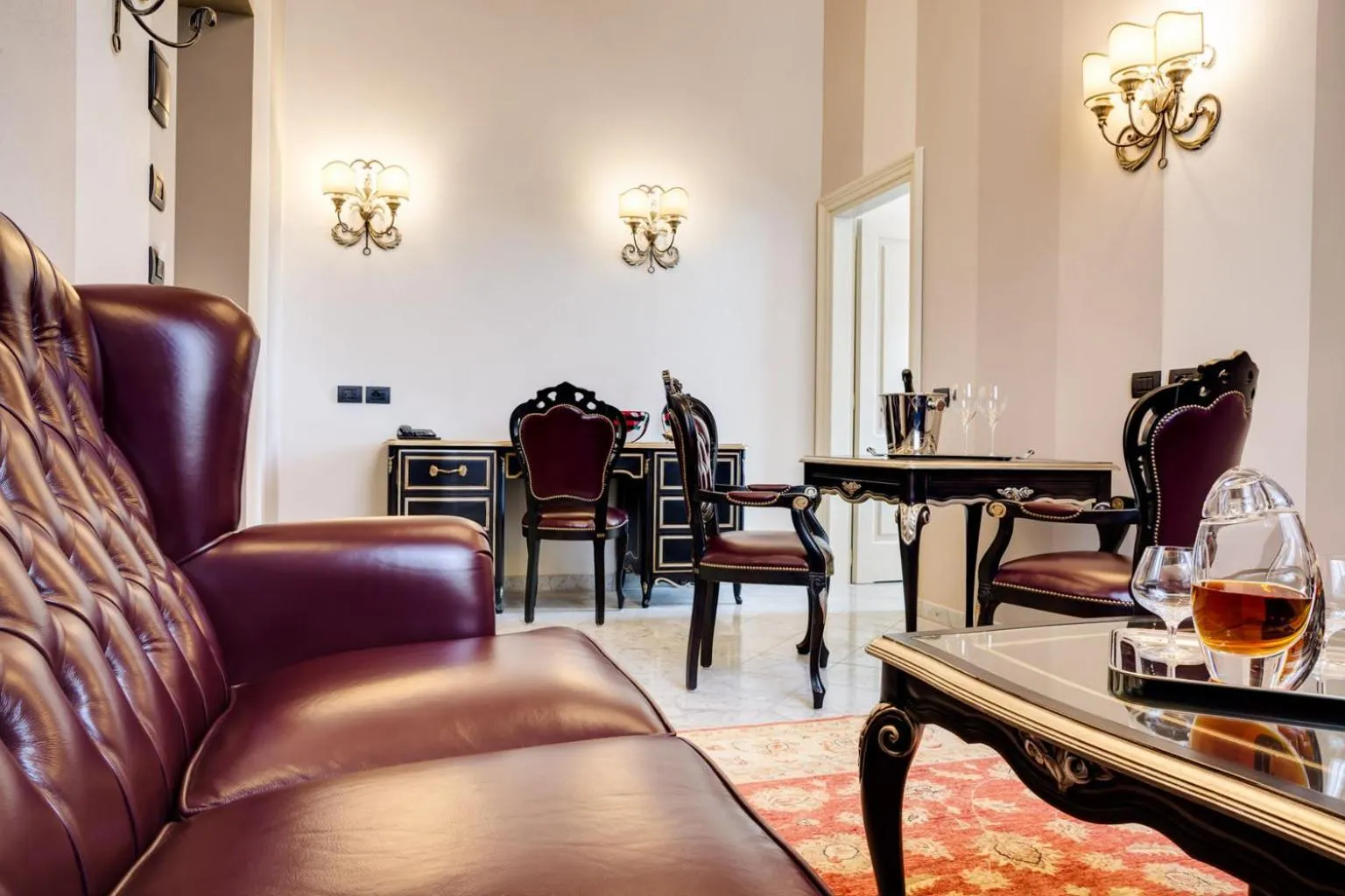 Living room in Grand Hotel di Parma - UNA Esperienze