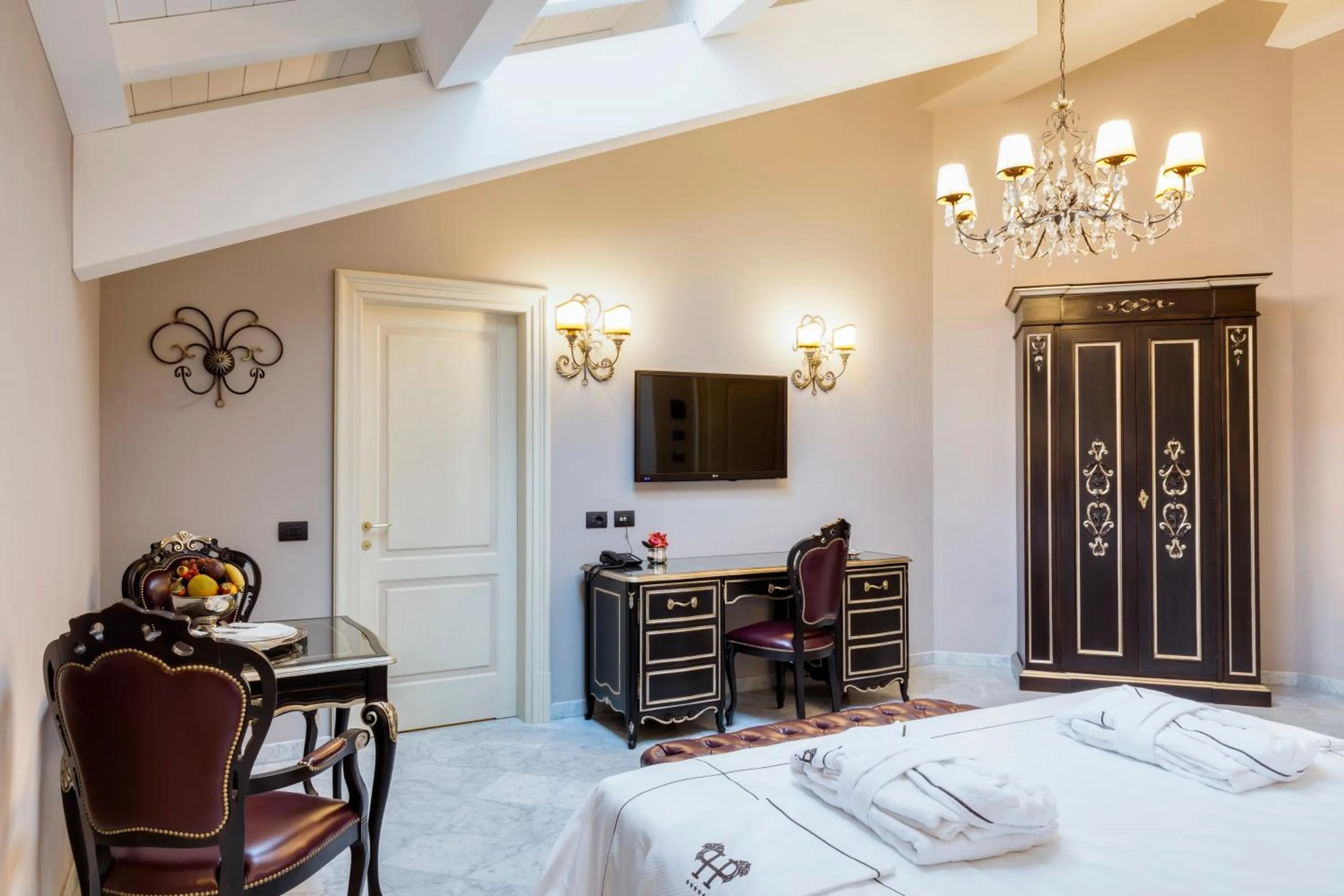 TV and multimedia, Bed in Grand Hotel di Parma - UNA Esperienze