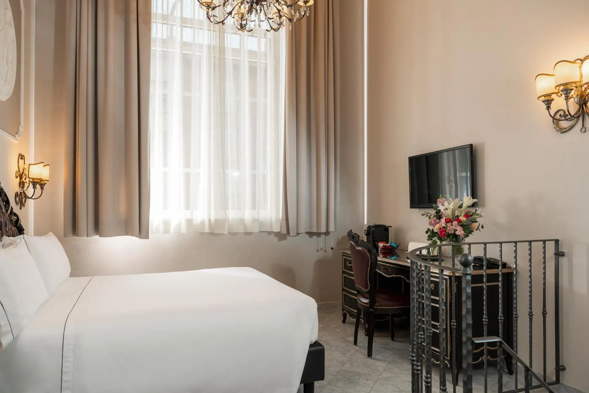 Bed in Grand Hotel di Parma - UNA Esperienze