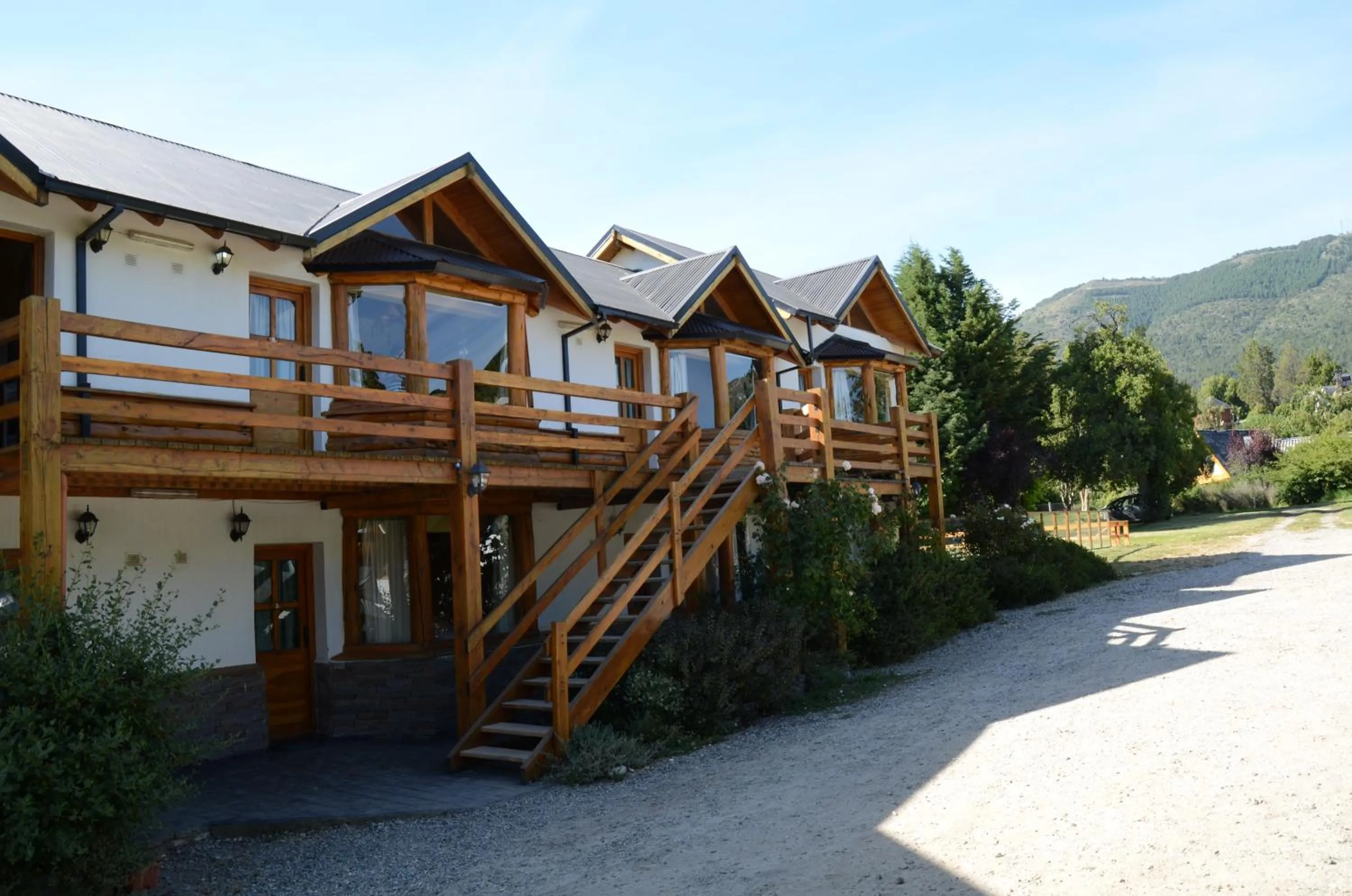 Property building in Don Justo