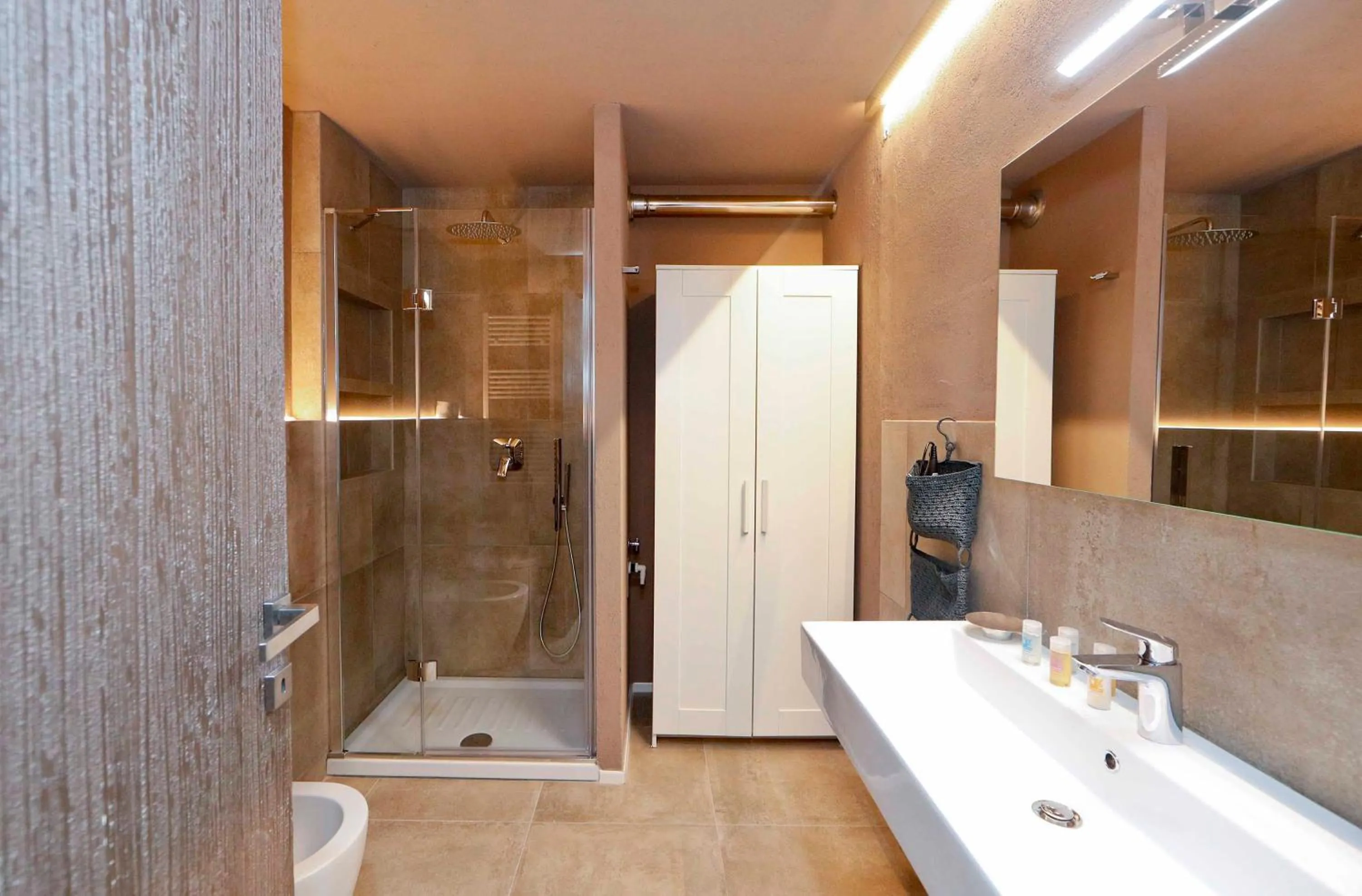 Bathroom in Post Industrial Loft Trastevere - Top Collection