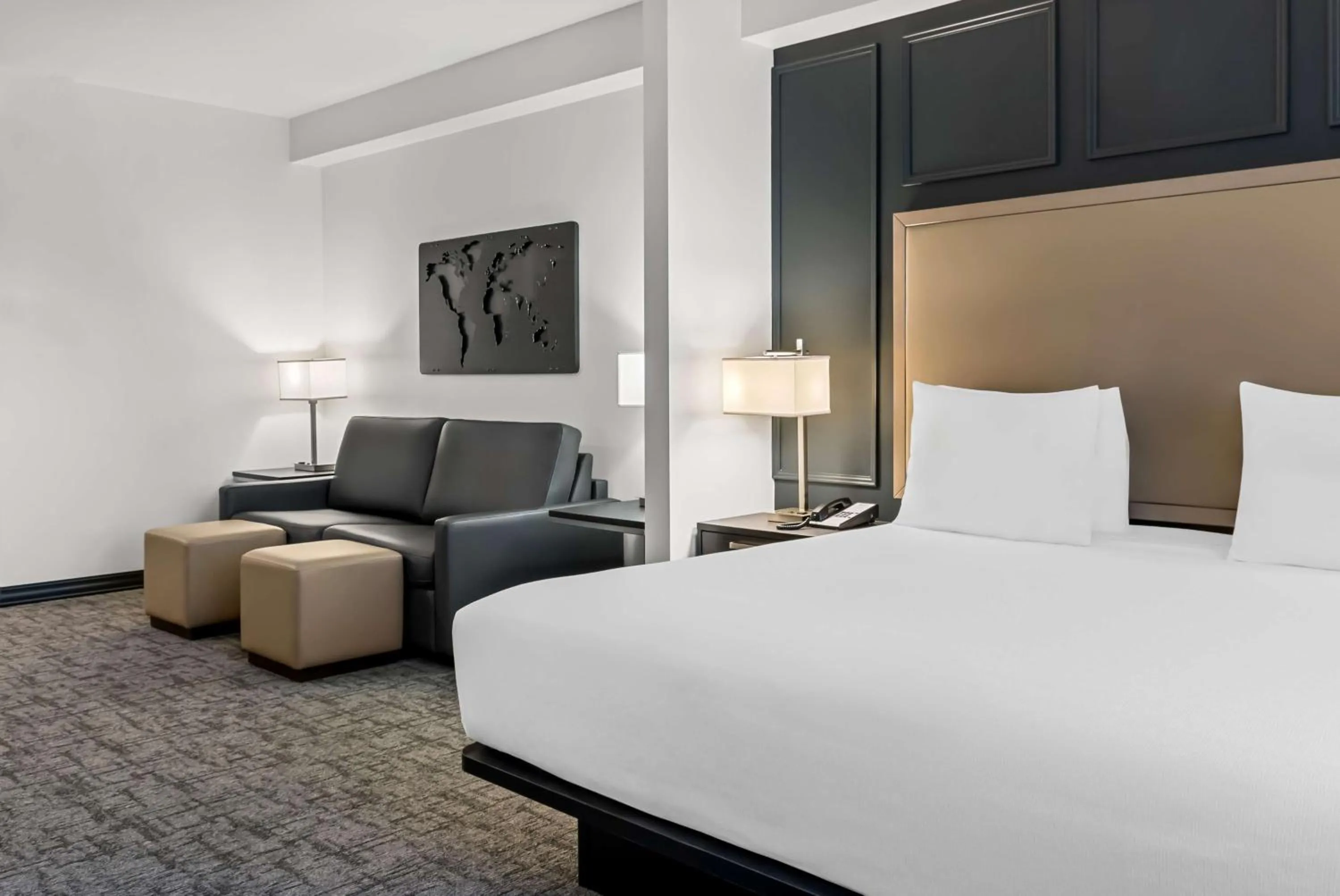 Bedroom, Bed in Best Western Plus Winkler