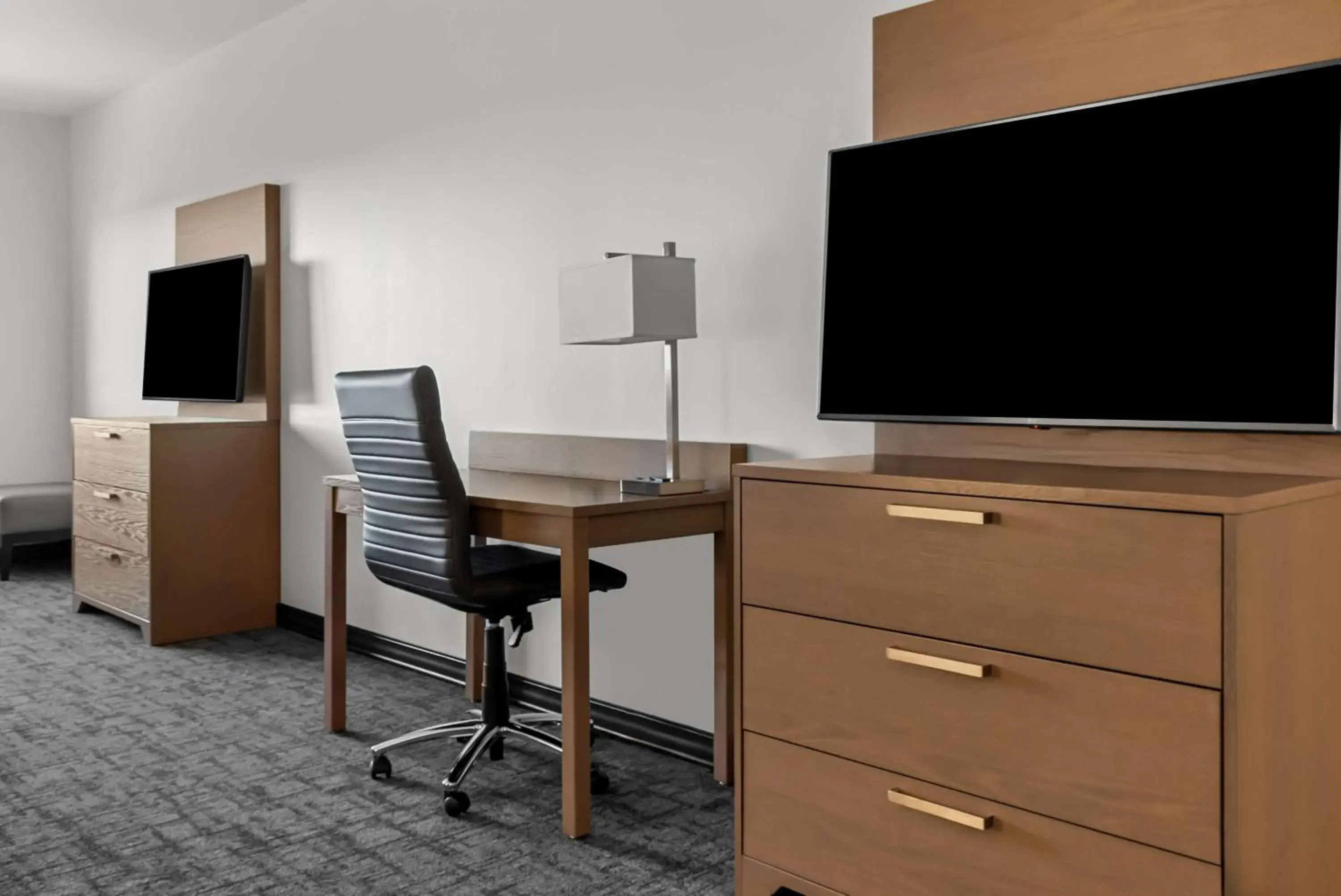 Queen Suite with Three Queen Beds and Sofa Bed - Non-Smoking in Best Western Plus Winkler Queen Suite with Three Queen Beds and Sofa Bed - Non-Smoking in Best Western Plus Winkler