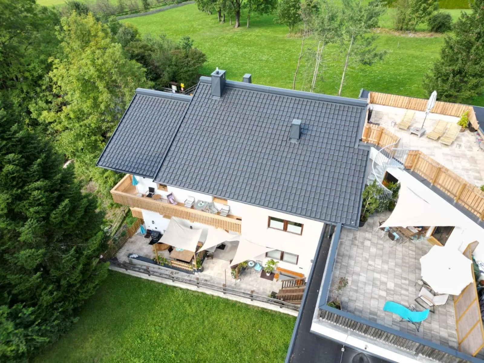 Balcony/Terrace in Restaurant Appartements Almdiele