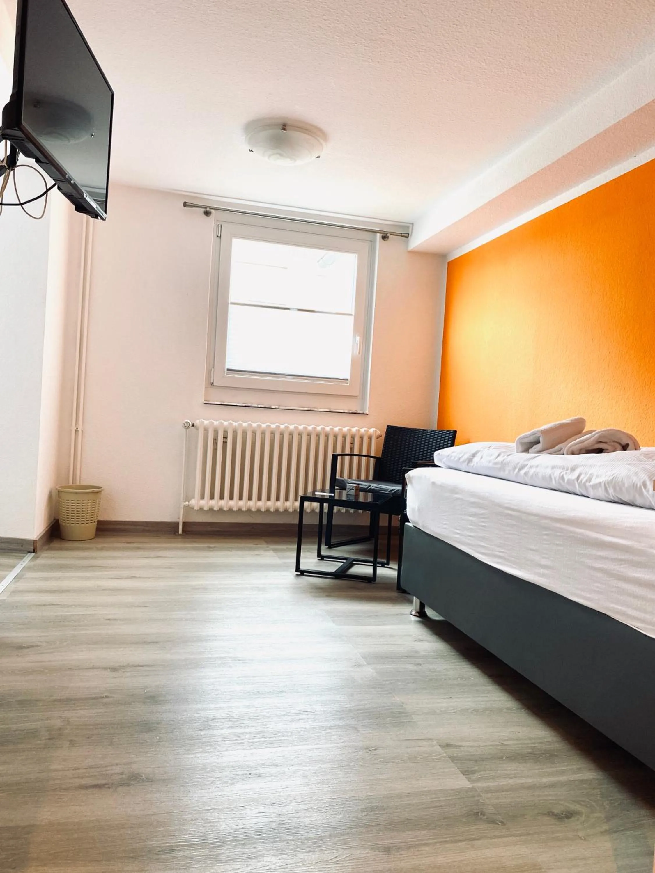 Bed in Hotel Auerhahn