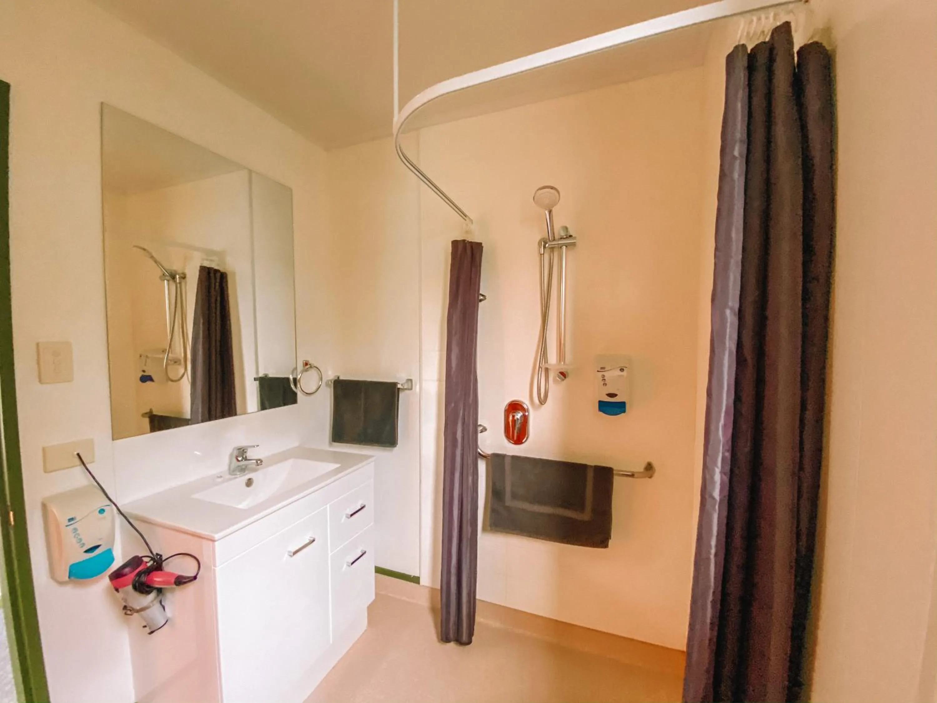 The Whistling Frog Resort