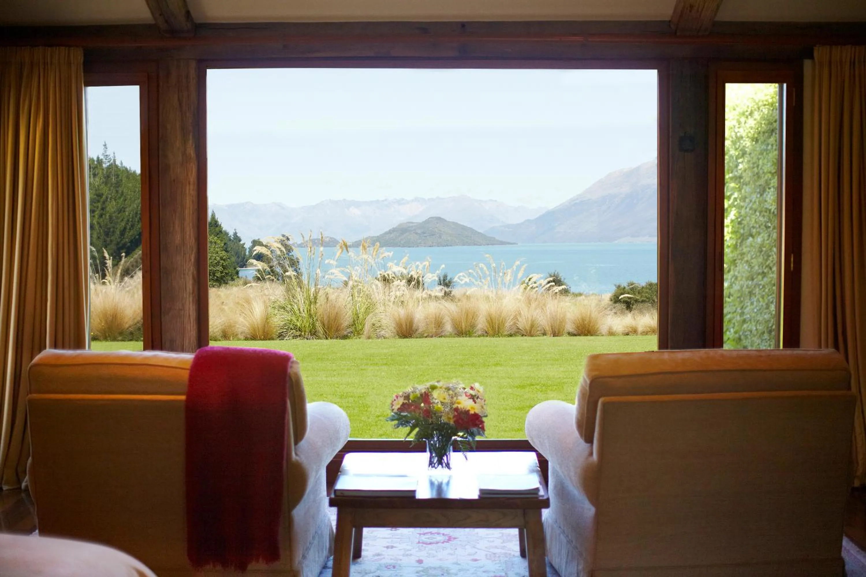 Garden view in Blanket Bay