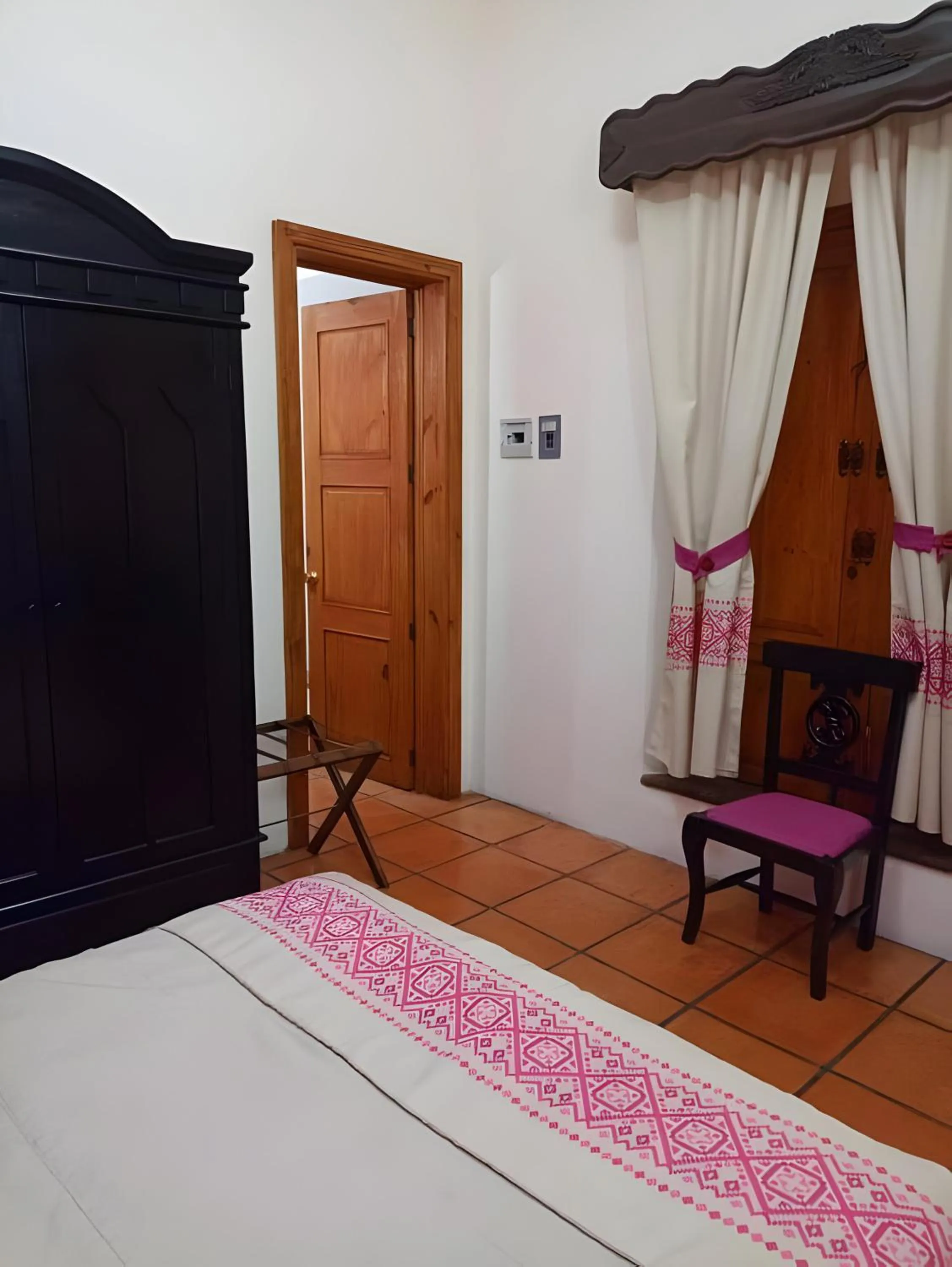 Bed in La Casa de los Patios Hotel & Spa