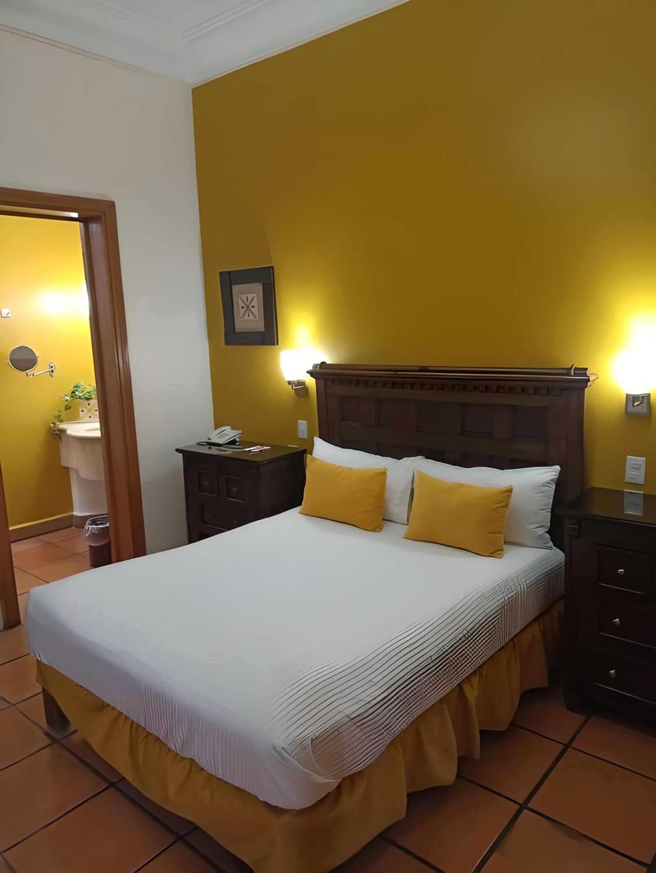 Bed in La Casa de los Patios Hotel & Spa