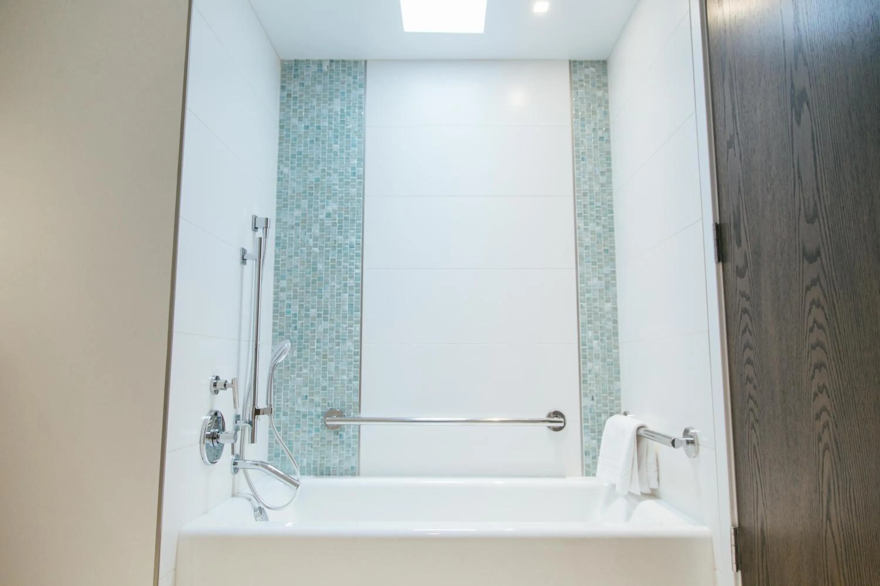 H2O Hermosa Beach Hotel