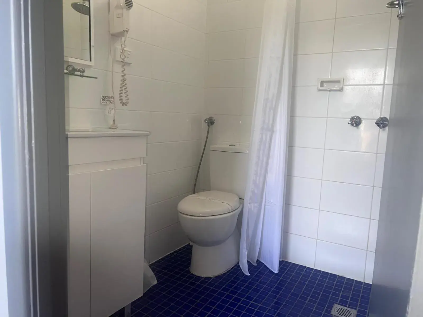 Queen Room - single occupancy in Coonamble Motel Queen Room - single occupancy in Coonamble Motel