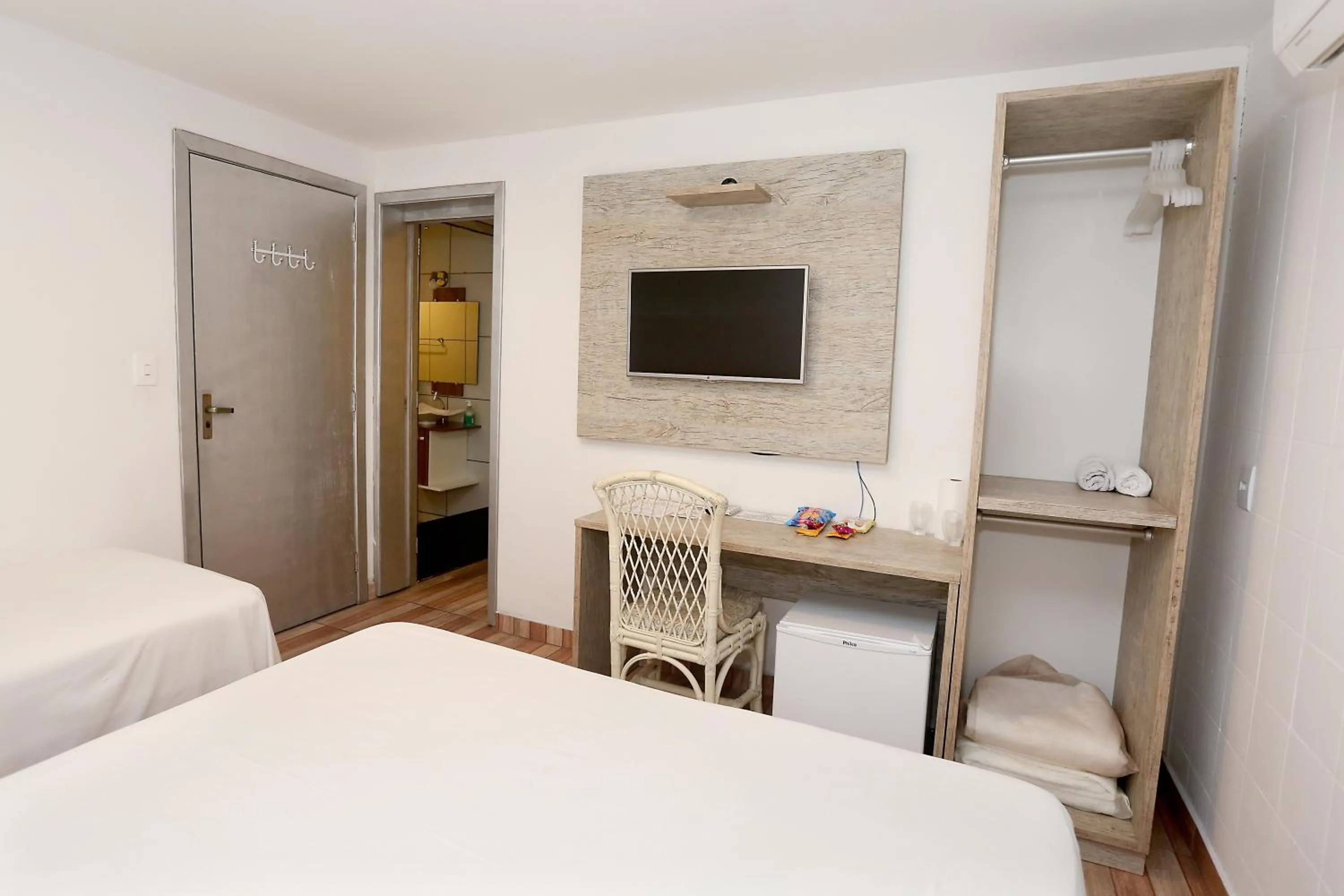 TV and multimedia, Bed in Pousada Oma Helga