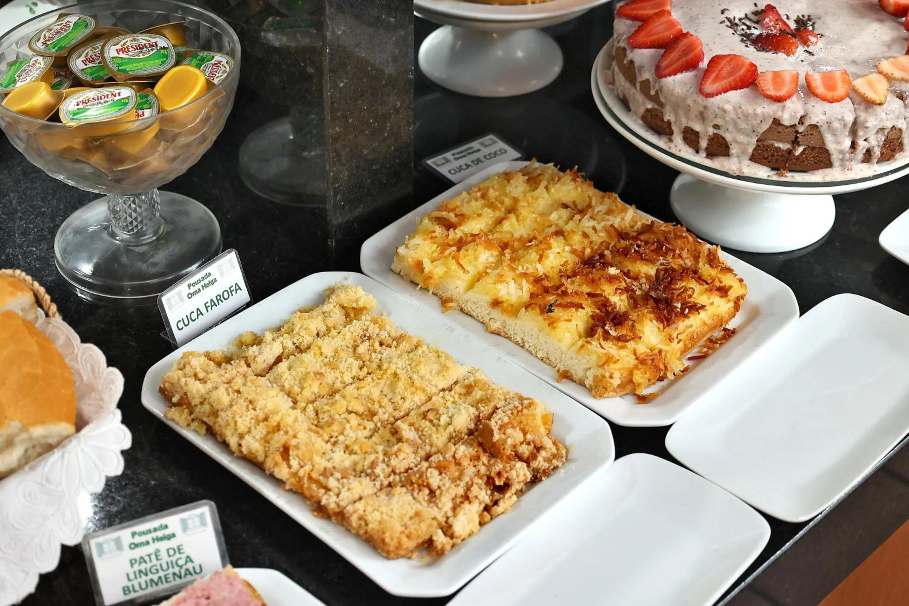 Breakfast in Pousada Oma Helga