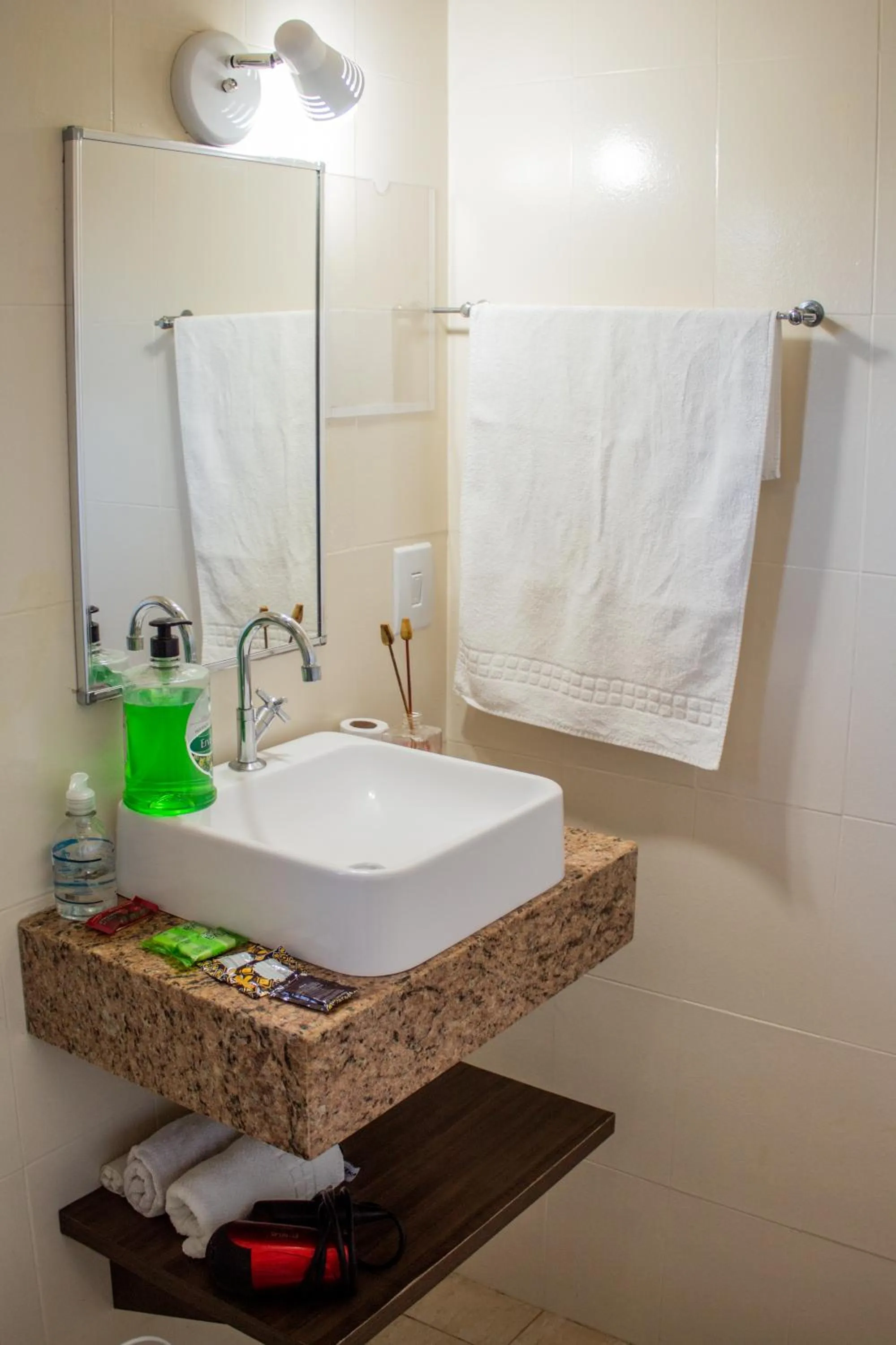 Comfort Quadruple Room in Pousada Oma Helga