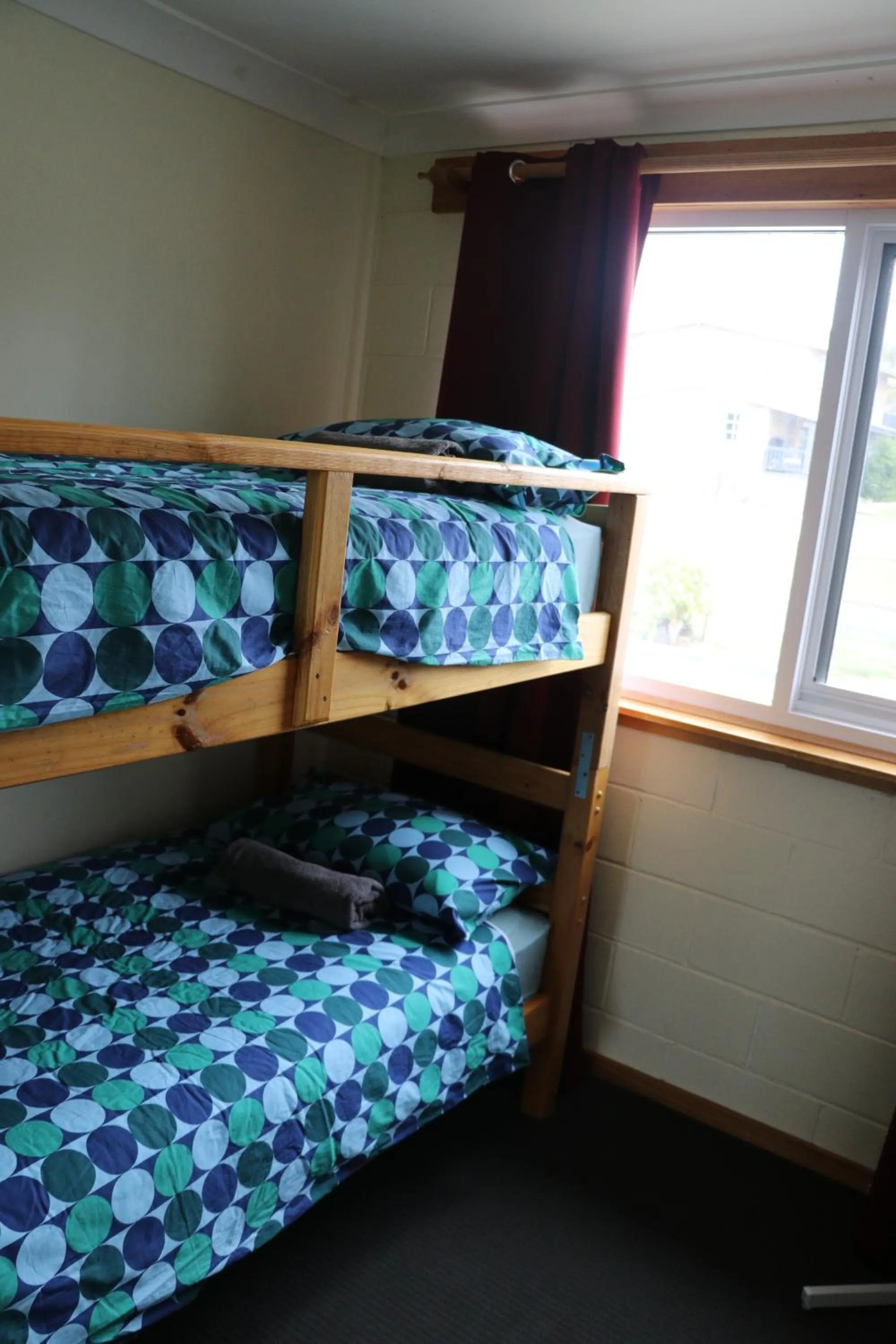 bunk bed, Bed in Chalet Jindabyne