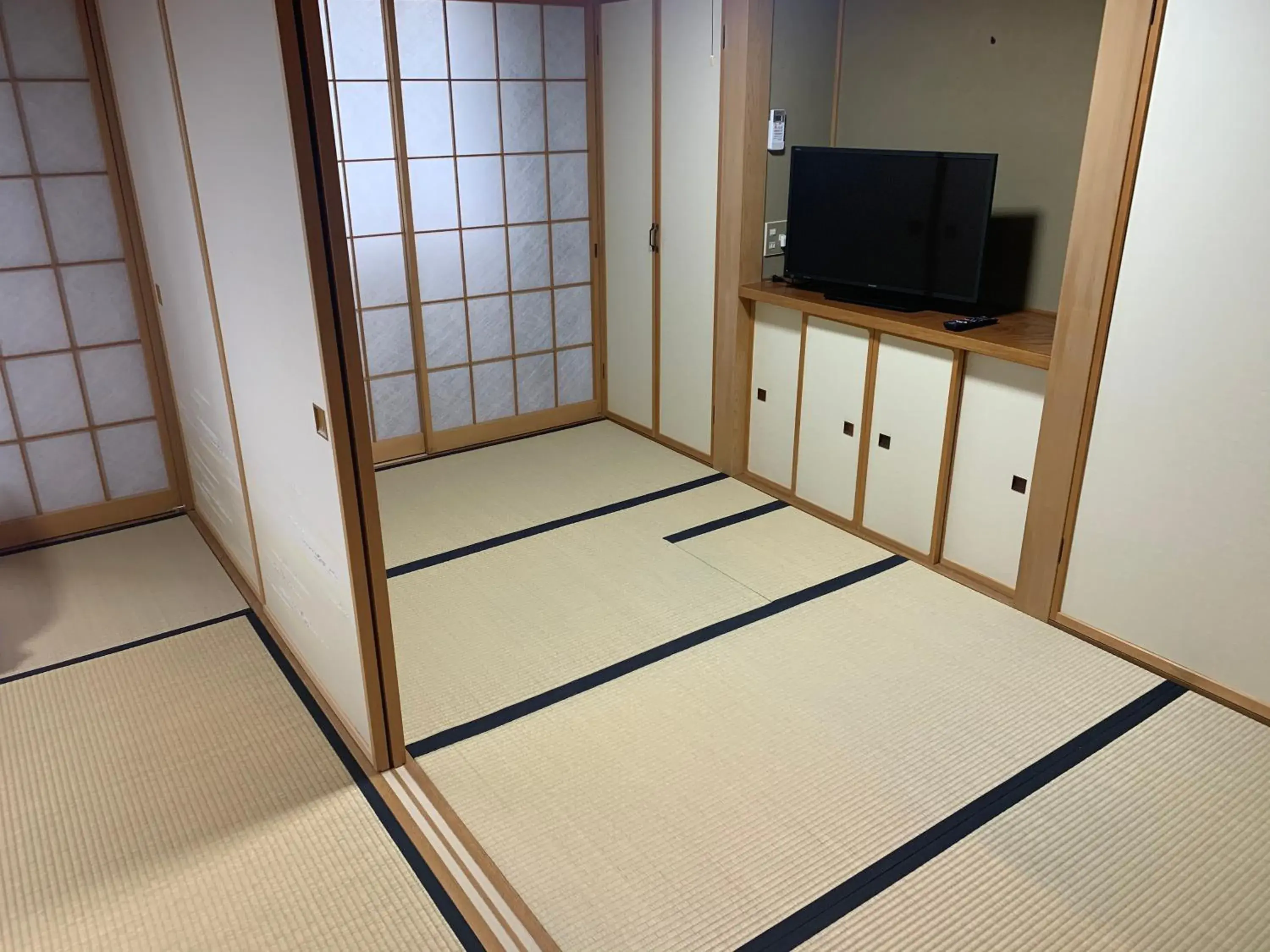 Japanese-Style Room - single occupancy in Guesthouse Zink Japanese-Style Room - single occupancy in Guesthouse Zink