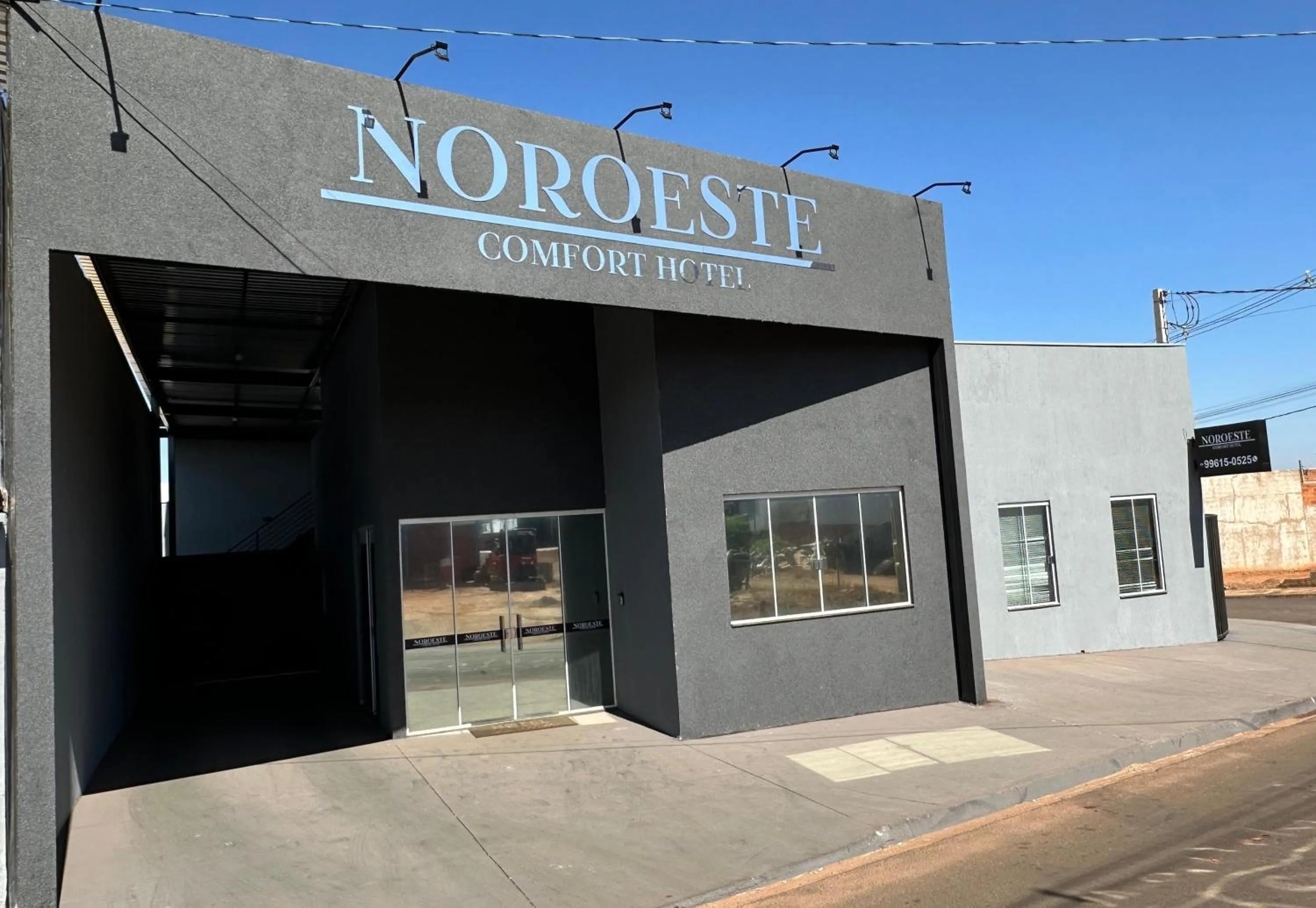 Street view in NOROESTE Comfort Hotel