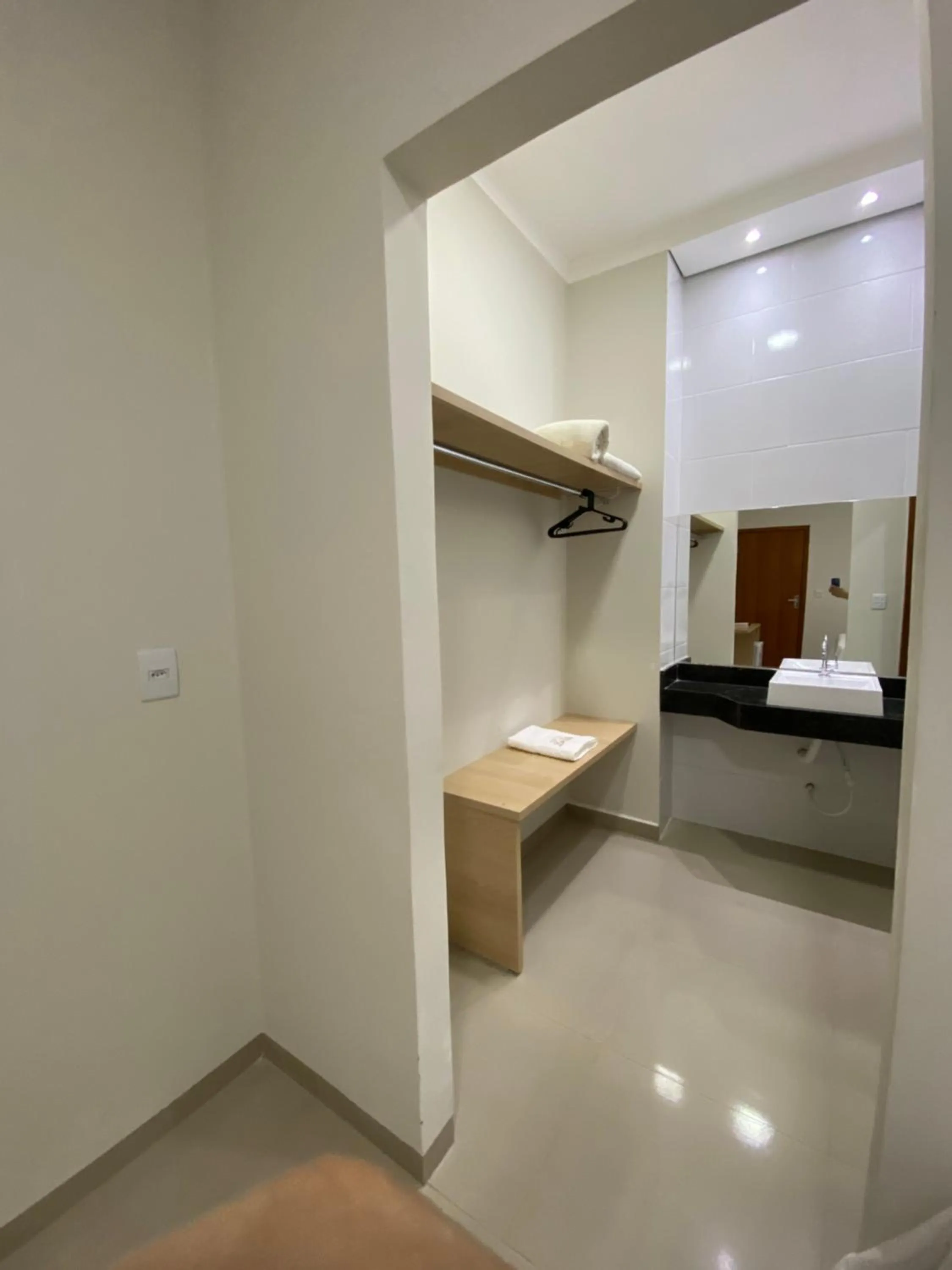 Bathroom, Bed in NOROESTE Comfort Hotel