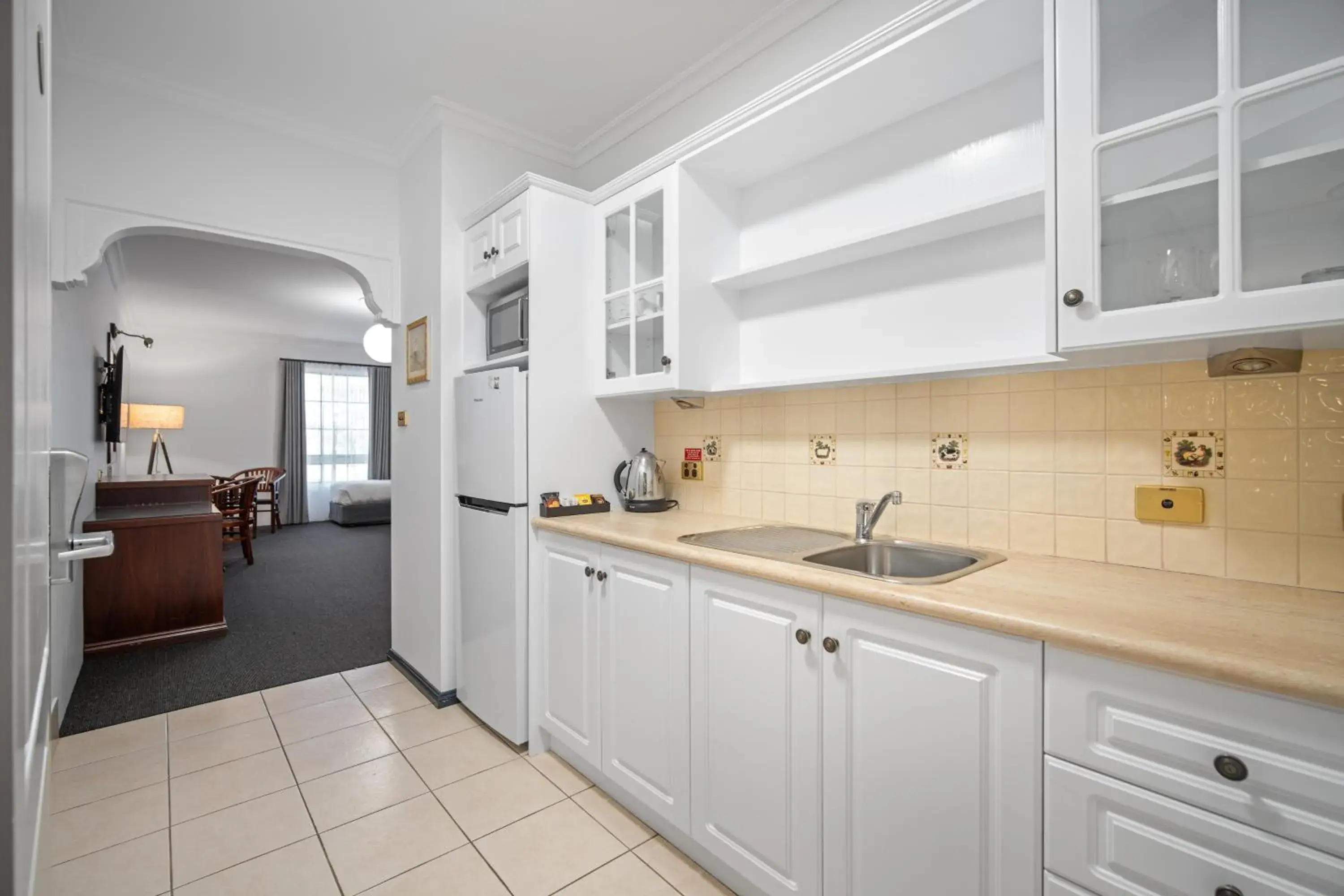 Queen Room in The Lawson Riverside Suites Queen Room in The Lawson Riverside Suites