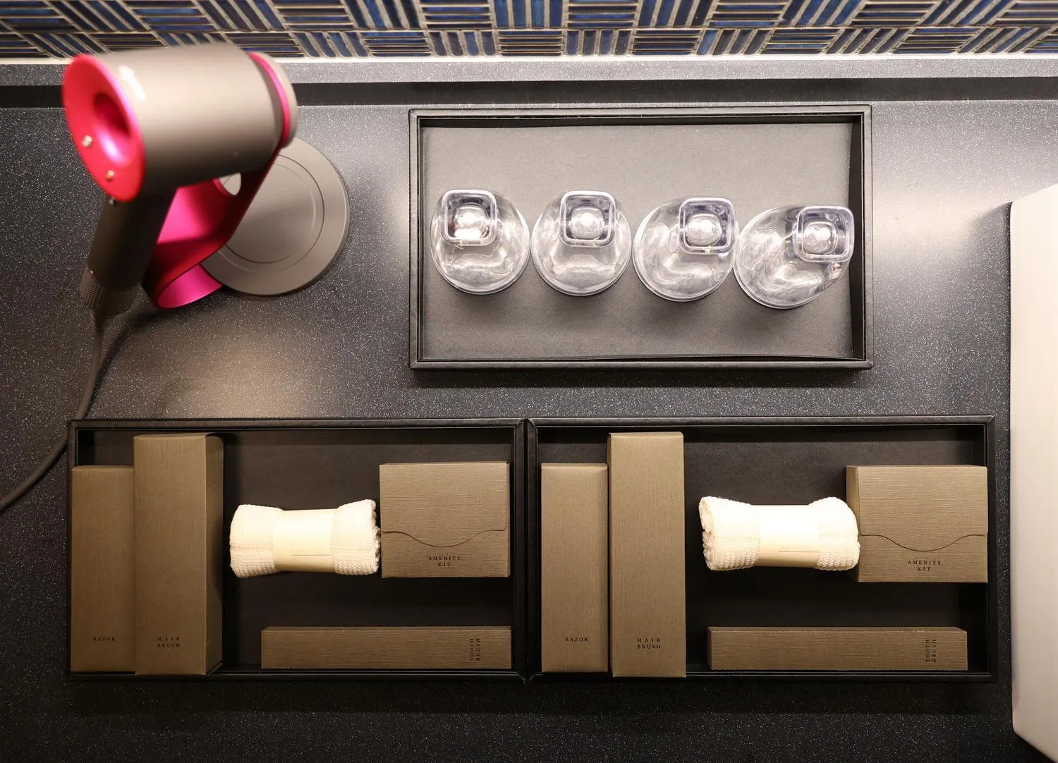 Photo of the whole room, Bed in Umiakari