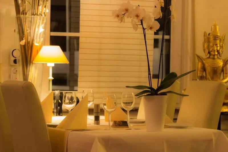 Restaurant/places to eat in Hotel Palatino