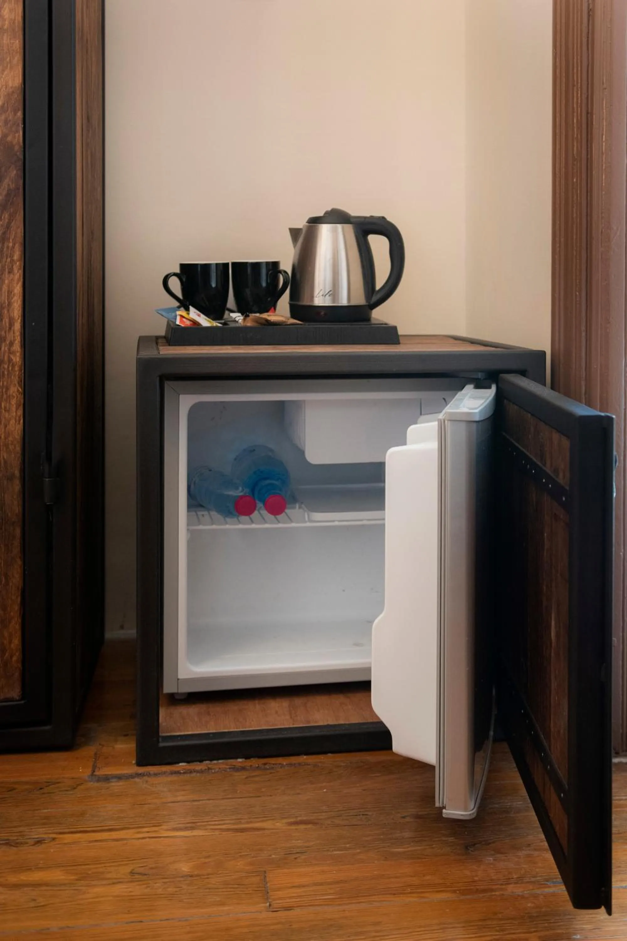 Coffee/tea facilities in Beautiful City Suites