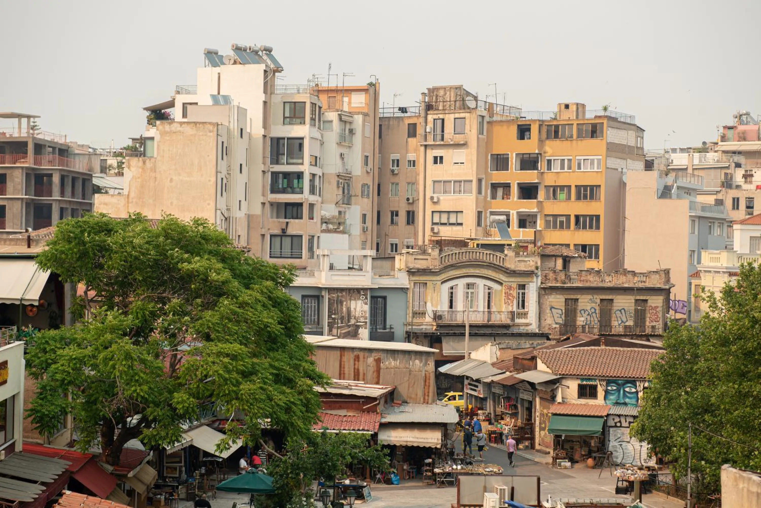 Property building in Beautiful City Suites