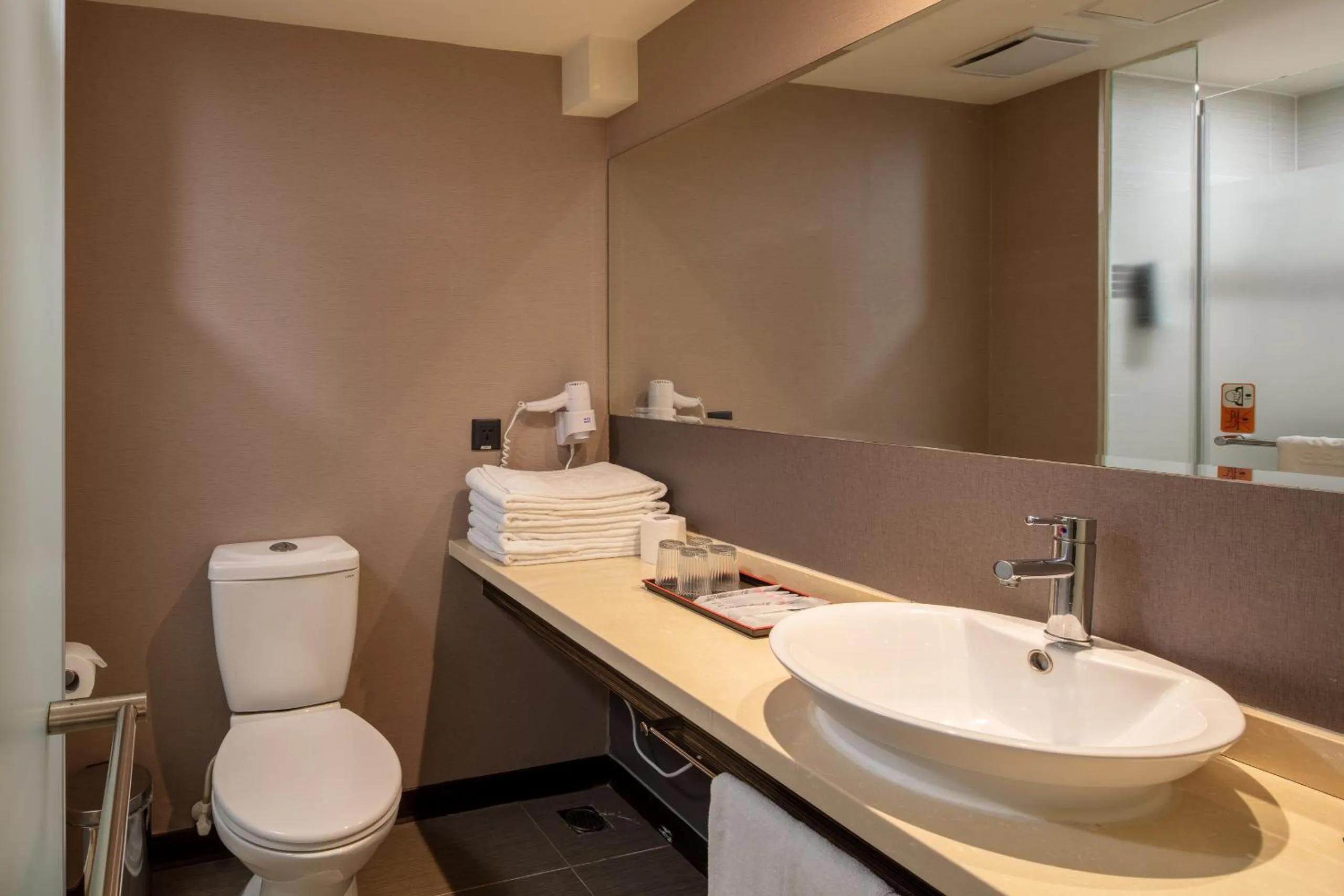 Toilet in Rich & Free Hotel - Kaifeng 富逸旅趣-北車開封館