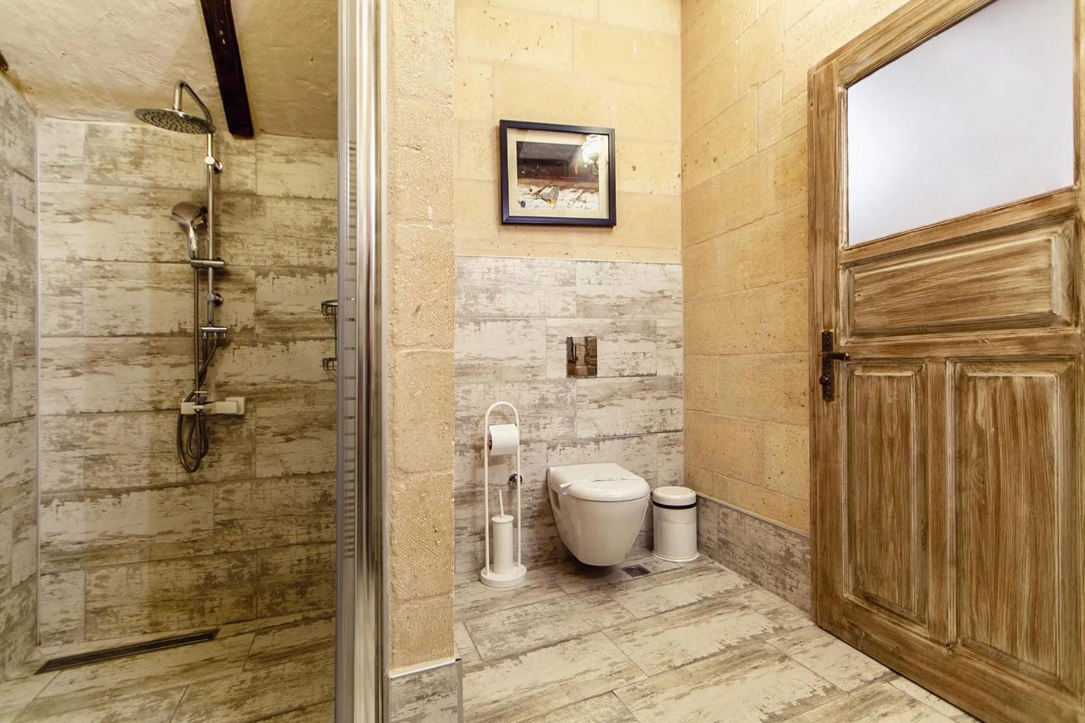 Toilet in Karlık Cave Suite Cappadocia