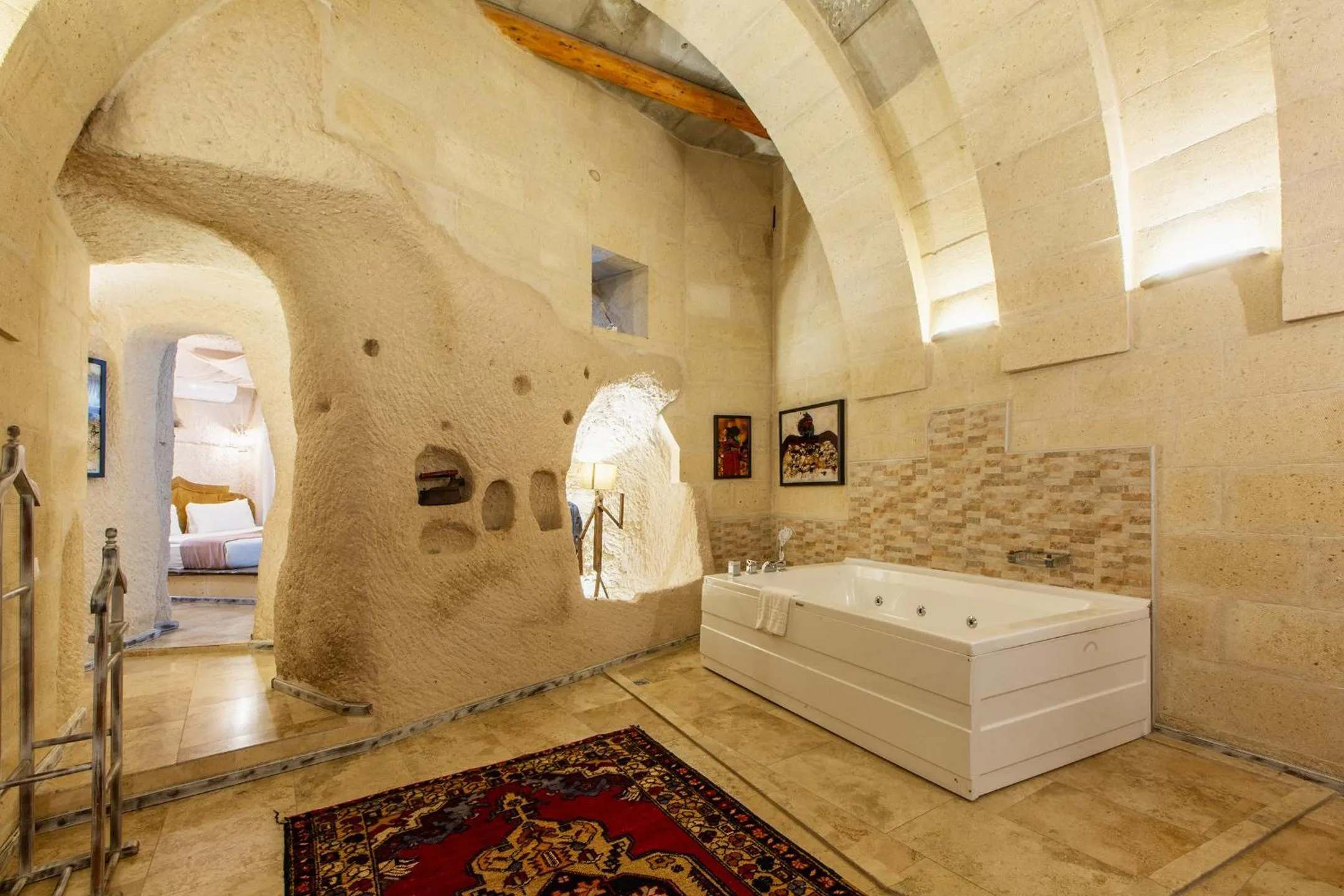 Bed in Karlık Cave Suite Cappadocia