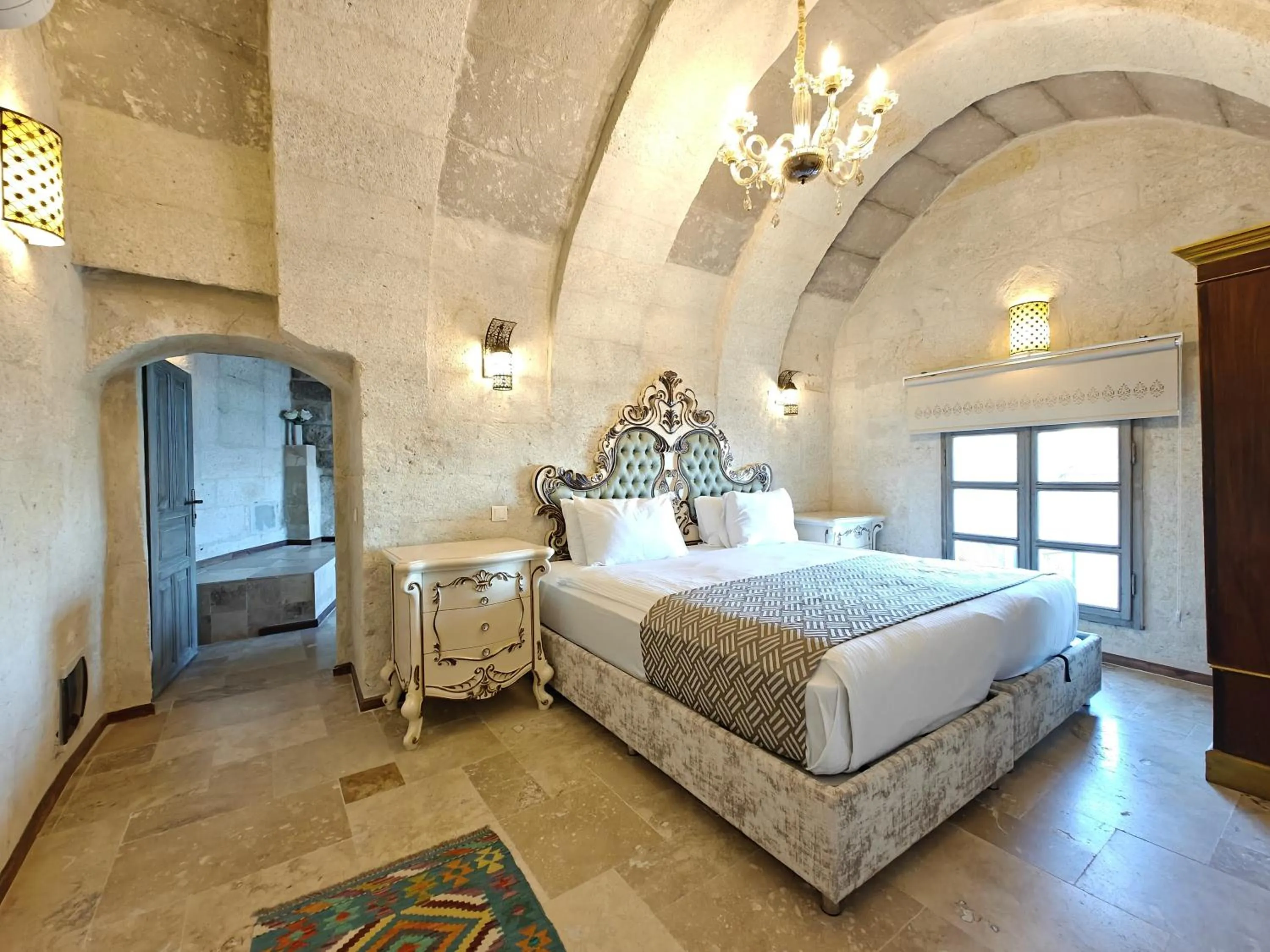 Bed in Karlık Cave Suite Cappadocia
