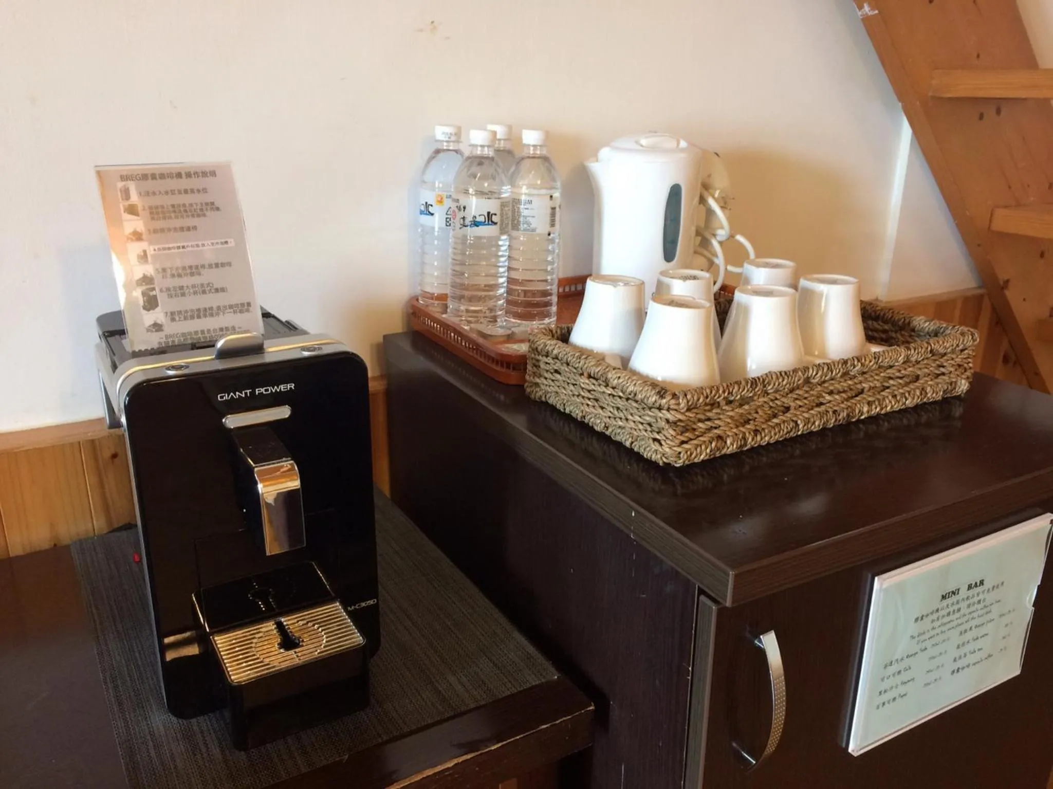 Food and drinks in Cingjing Brilliant Twins of Seattle