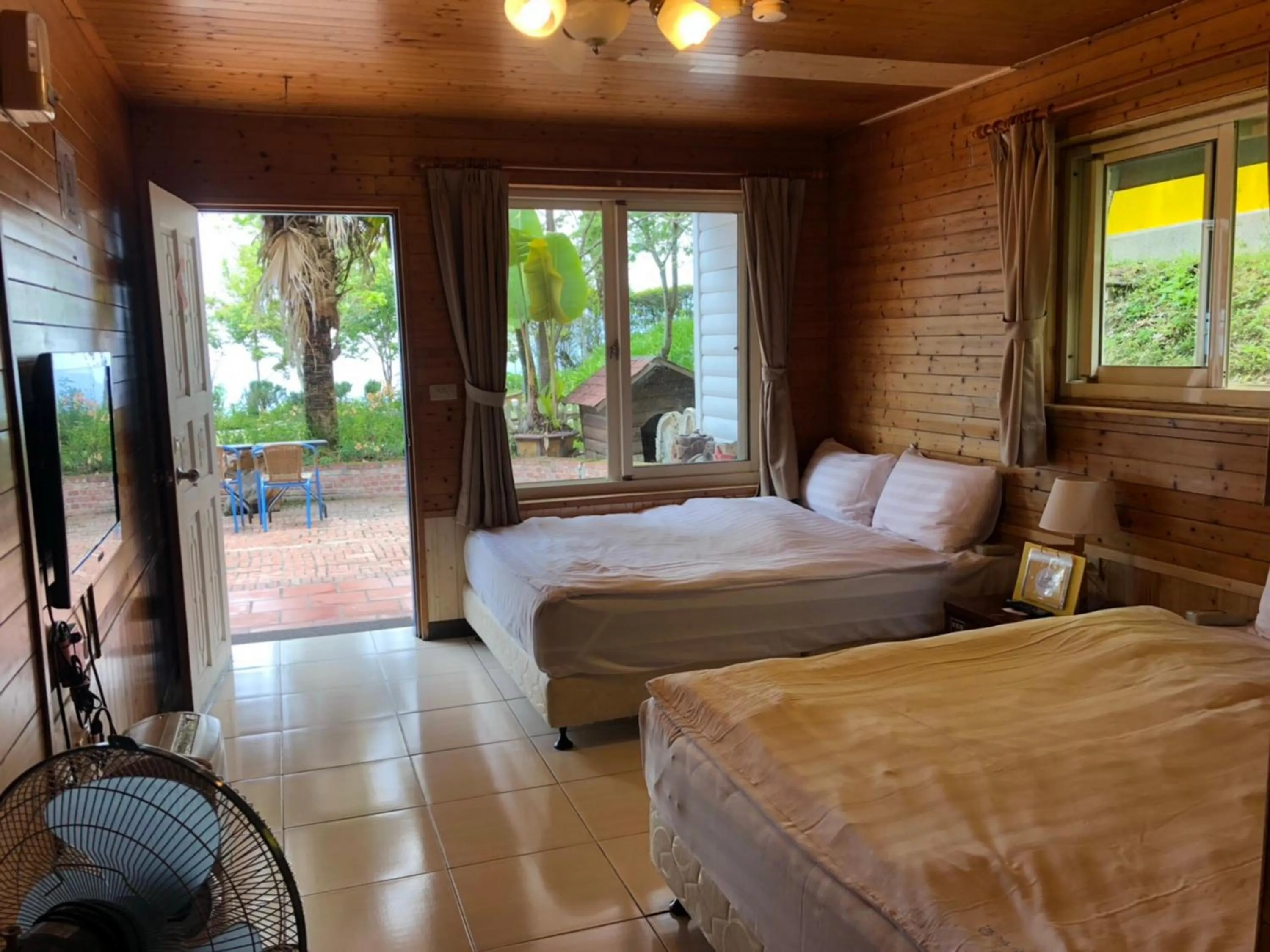 Photo of the whole room, Bed in Cingjing Brilliant Twins of Seattle