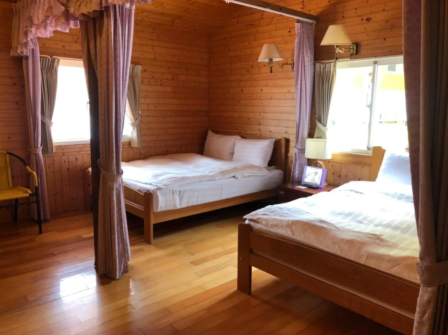 Shower, Bed in Cingjing Brilliant Twins of Seattle