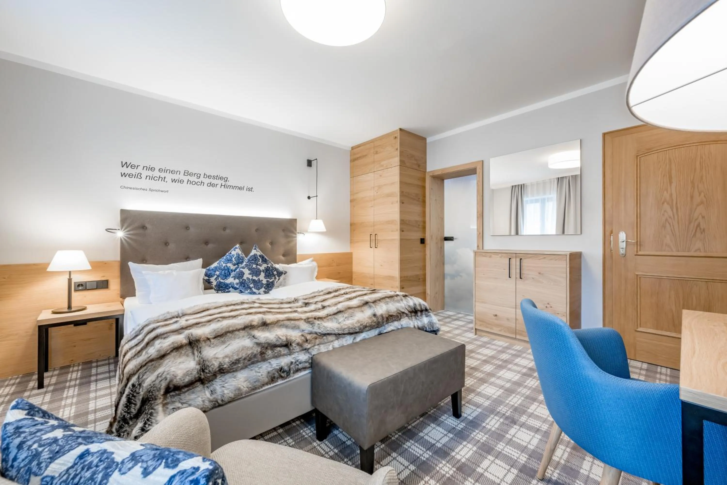 Photo of the whole room, Bed in Ruhpoldinger Hof - Hotel & Wellness