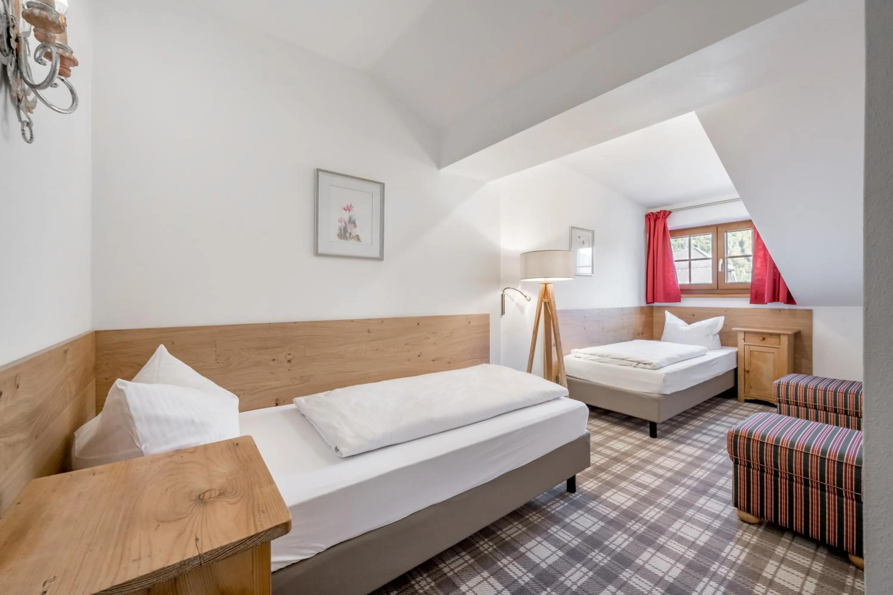 Bedroom, Bed in Ruhpoldinger Hof - Hotel & Wellness