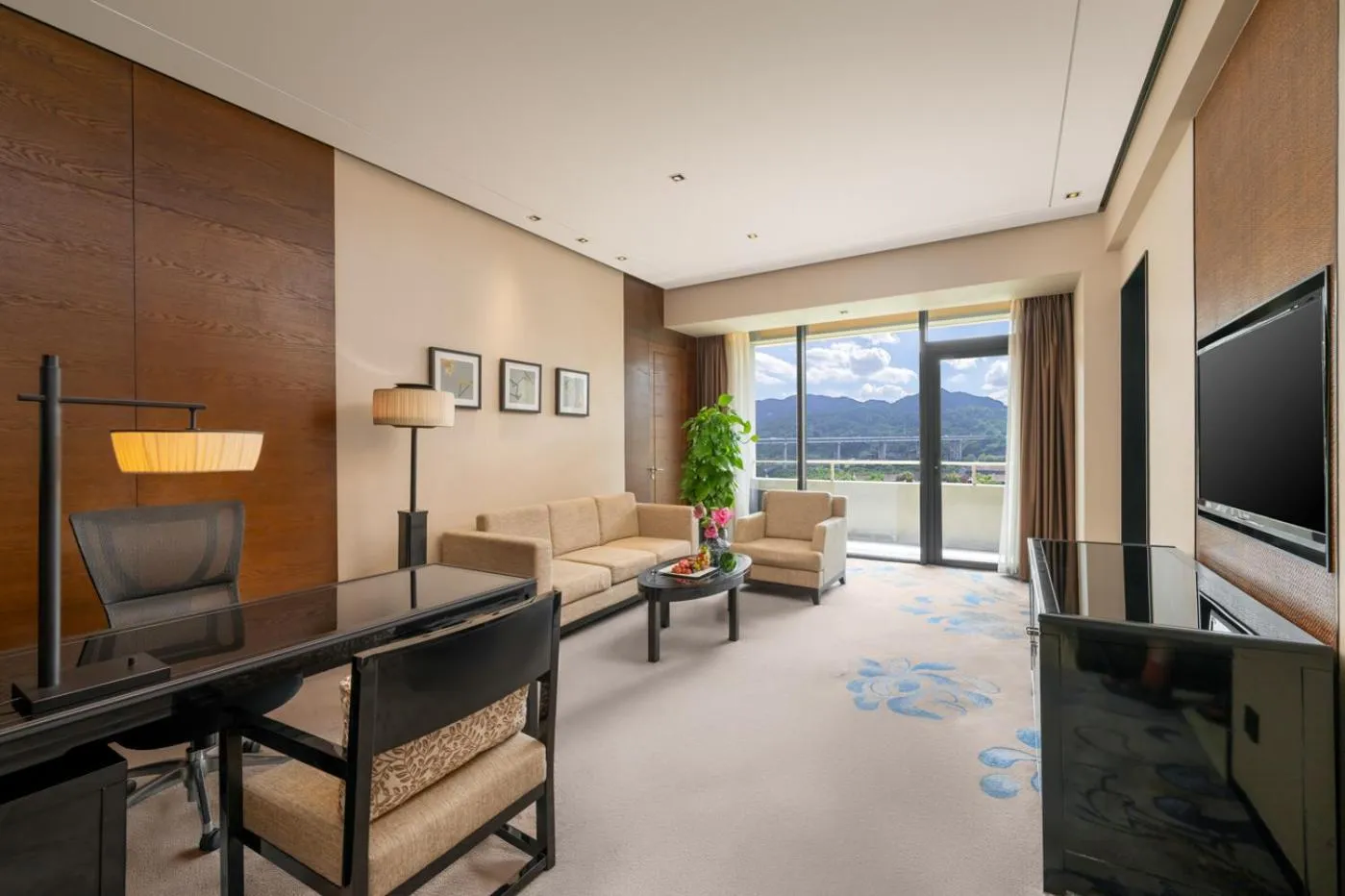 Living room in Chongqing Ronghui Grand Hotel