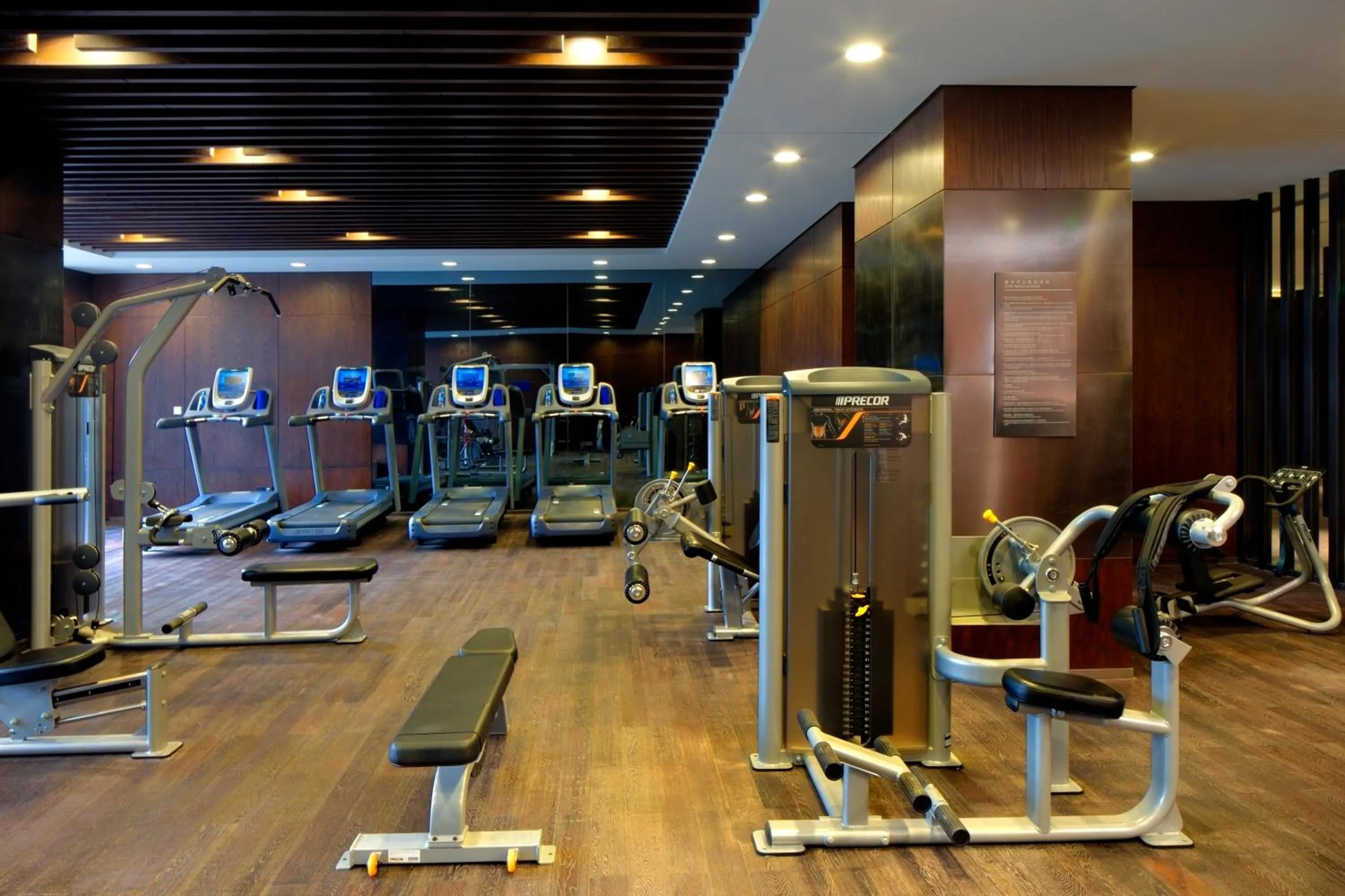 Fitness centre/facilities, Fitness Center/Facilities in Radisson Blu Hotel Chongqing Sha Ping Ba