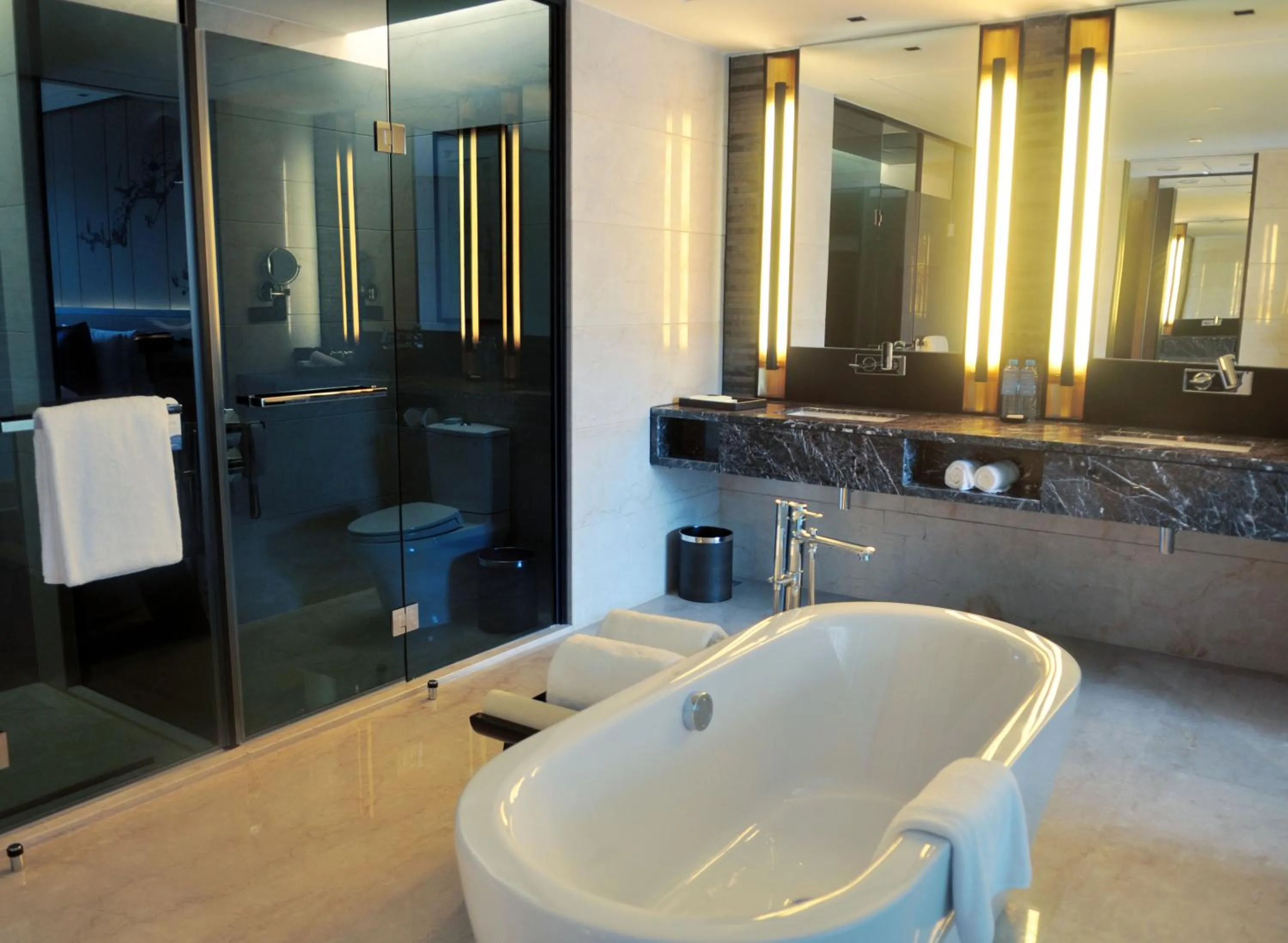 Bathroom in Radisson Blu Hotel Chongqing Sha Ping Ba