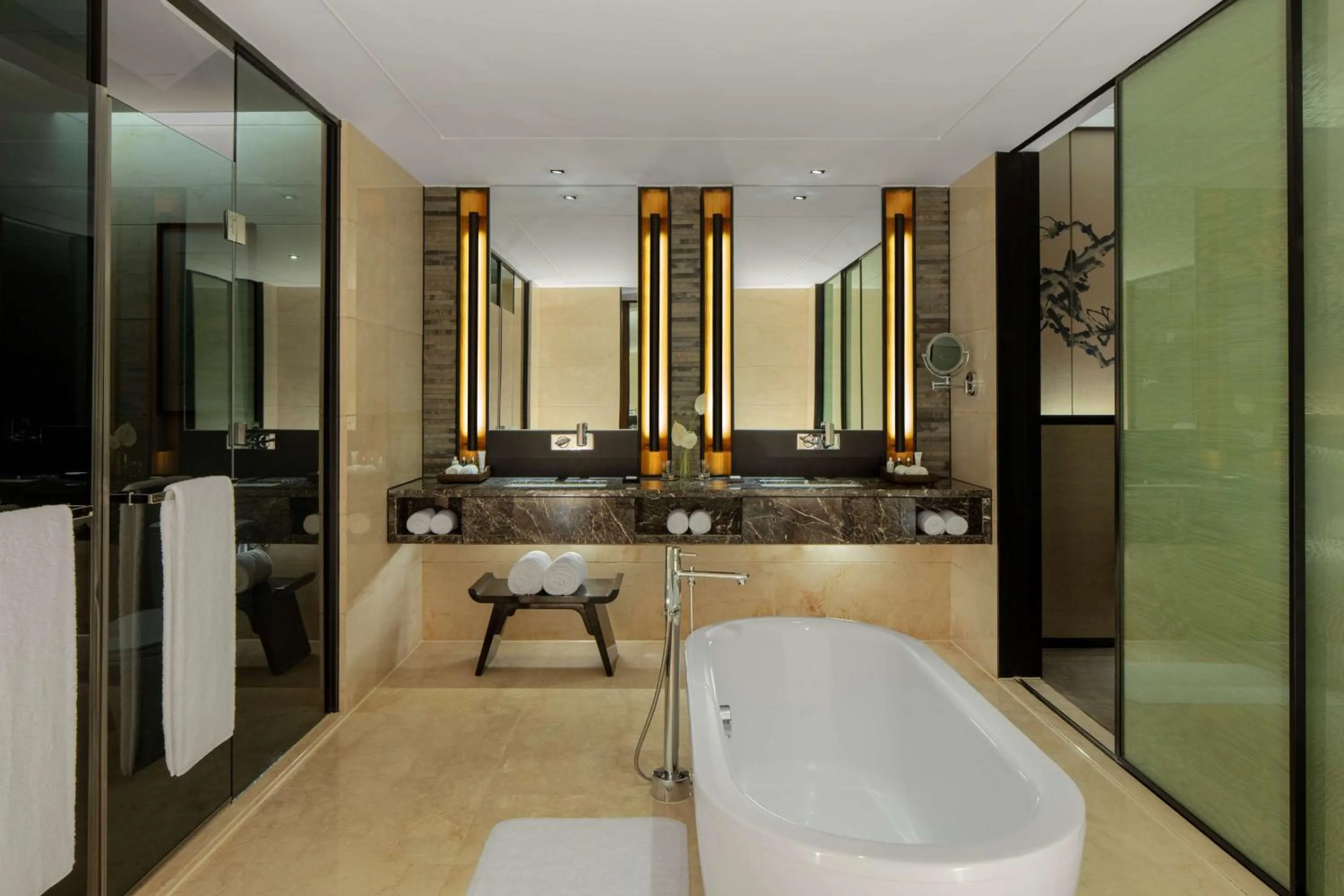 Bathroom in Radisson Blu Hotel Chongqing Sha Ping Ba