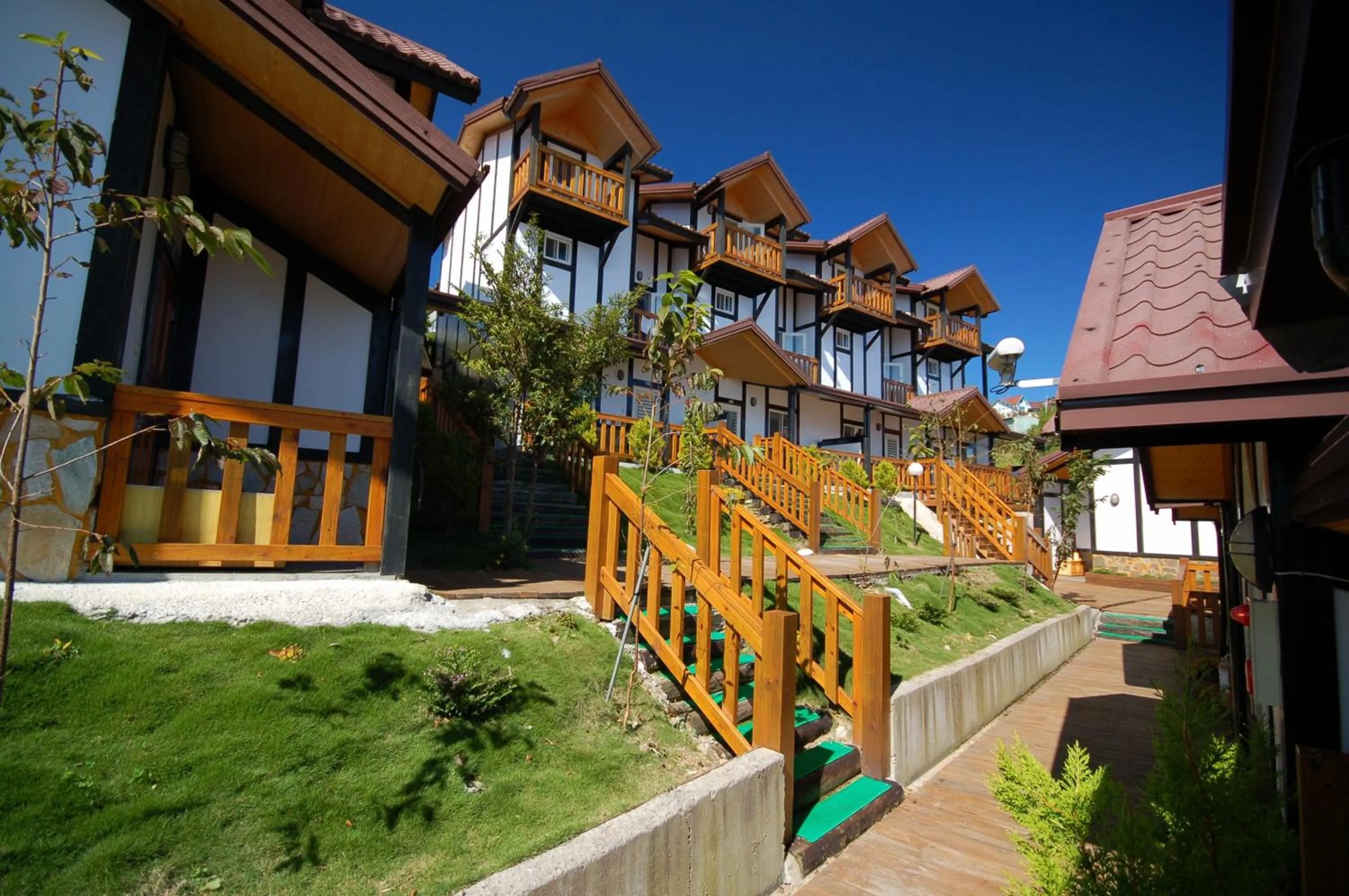 Facade/entrance in Sea of Clouds Vacation Villa