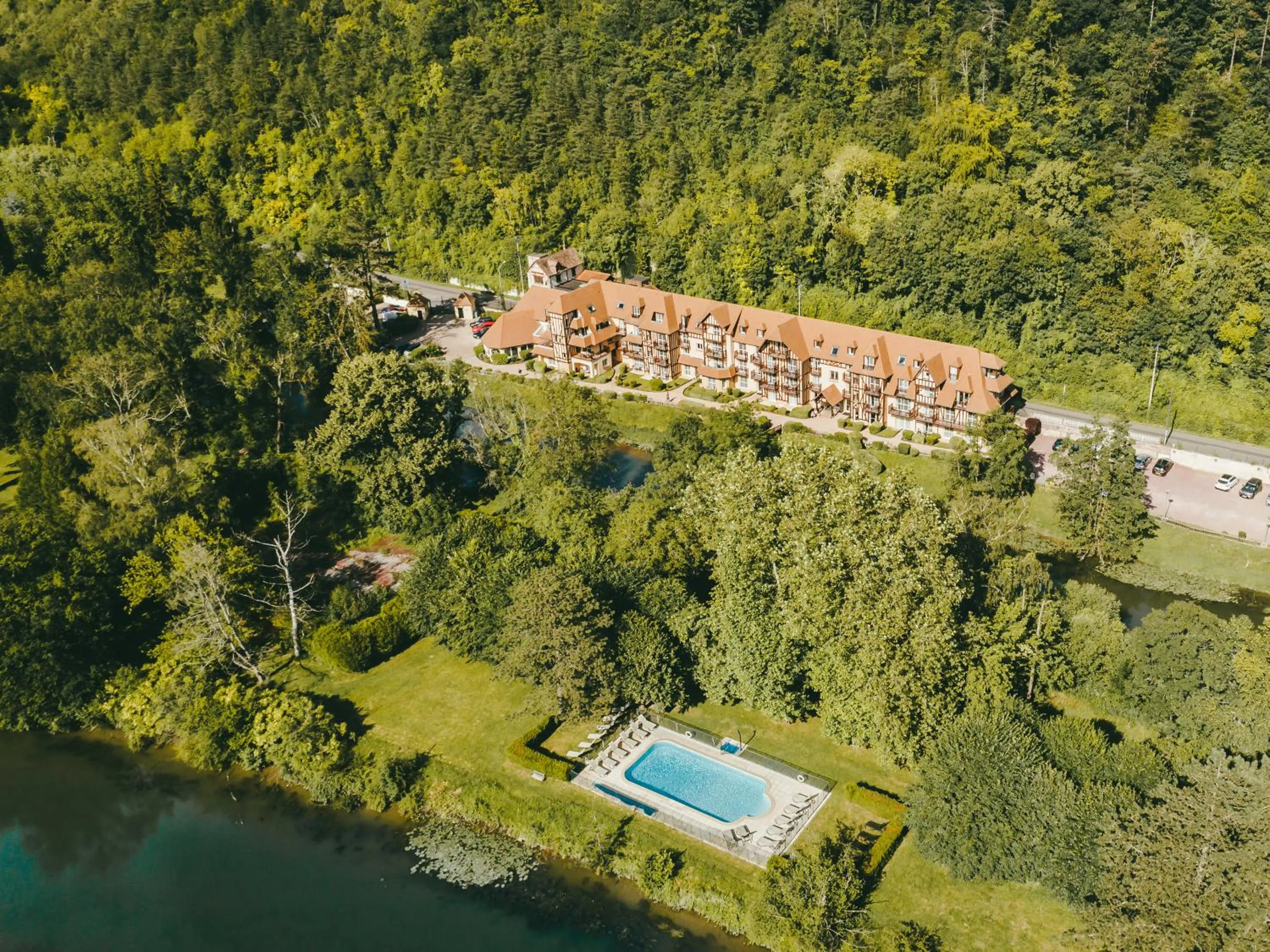 Property building in Club Wyndham Normandy