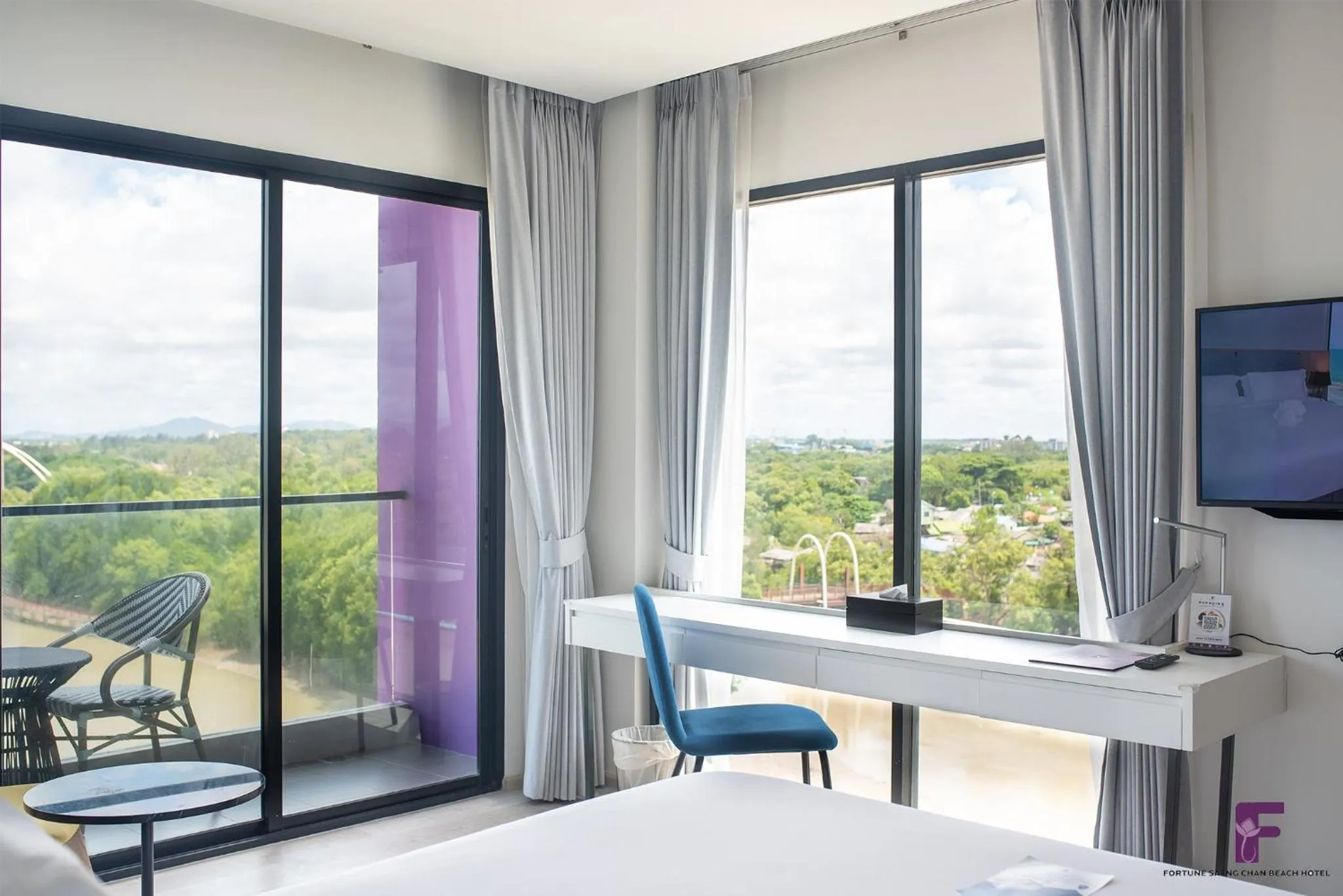 River view, Bed in Fortune Saeng Chan Beach Hotel Rayong - SHA Plus